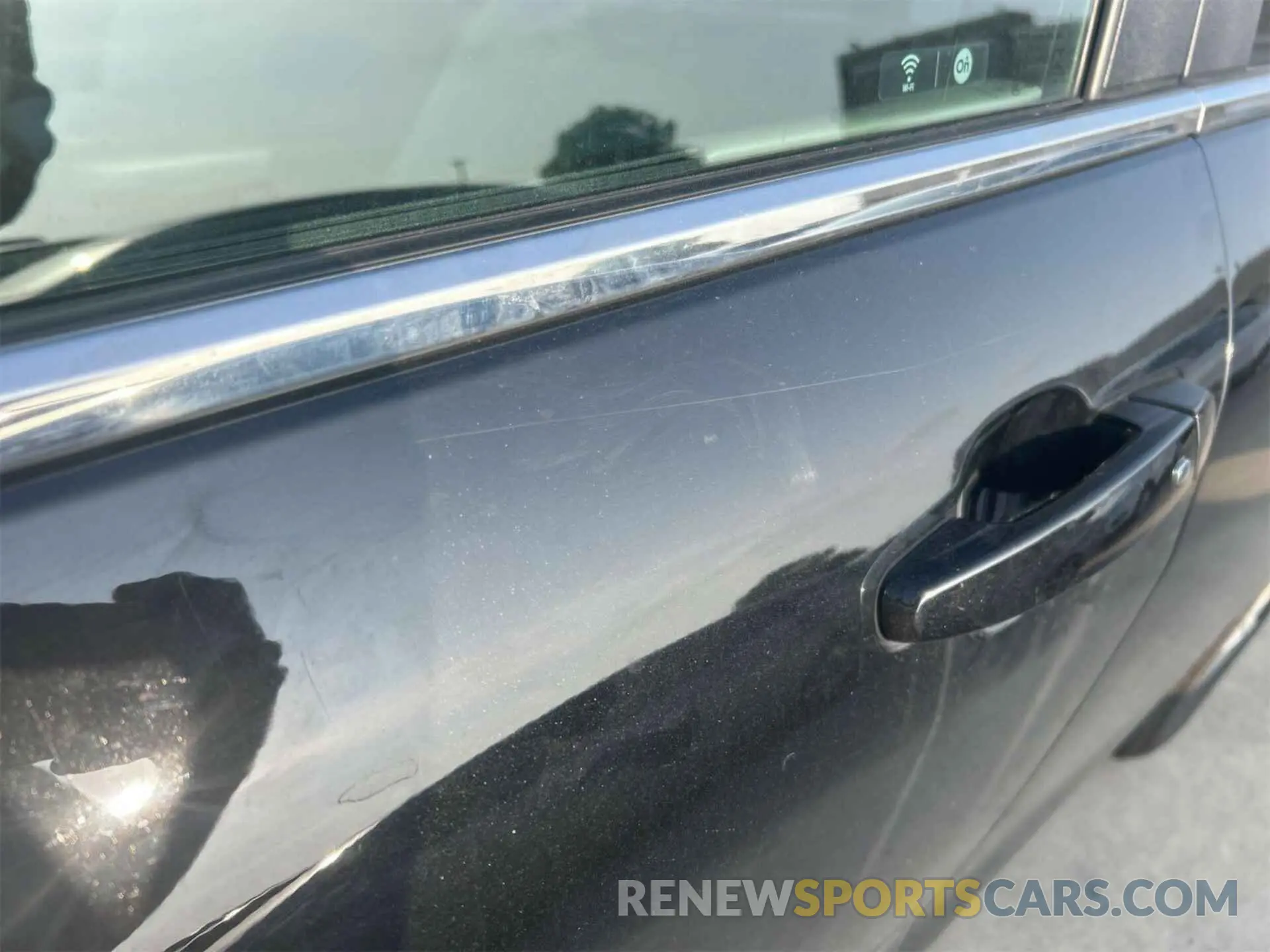21 Photograph of a damaged car 2GNAXJEV9N6111159 CHEVROLET EQUINOX 2022