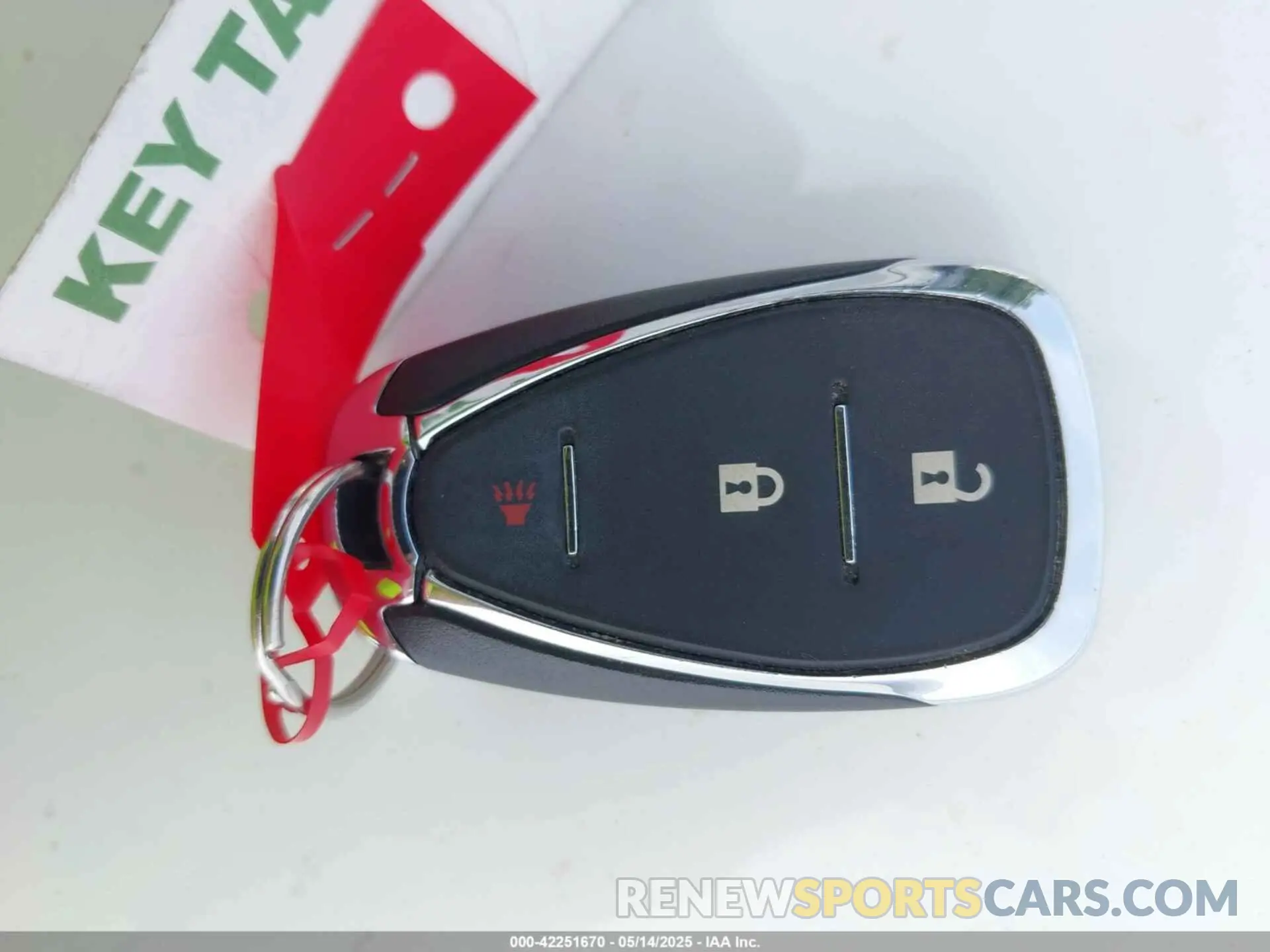 11 Photograph of a damaged car 2GNAXJEV9N6126437 CHEVROLET EQUINOX 2022
