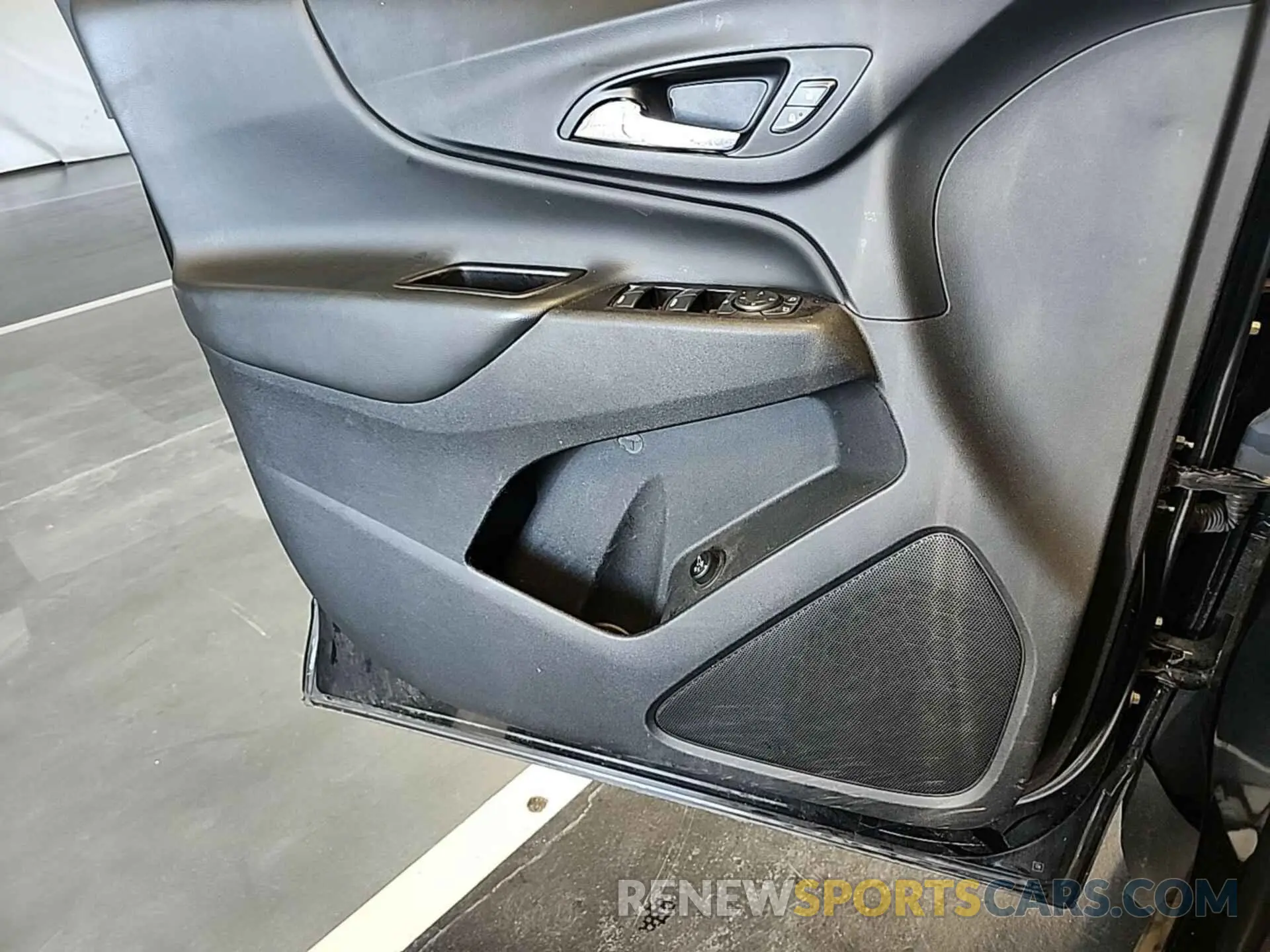 7 Photograph of a damaged car 2GNAXJEVXN6110442 CHEVROLET EQUINOX 2022