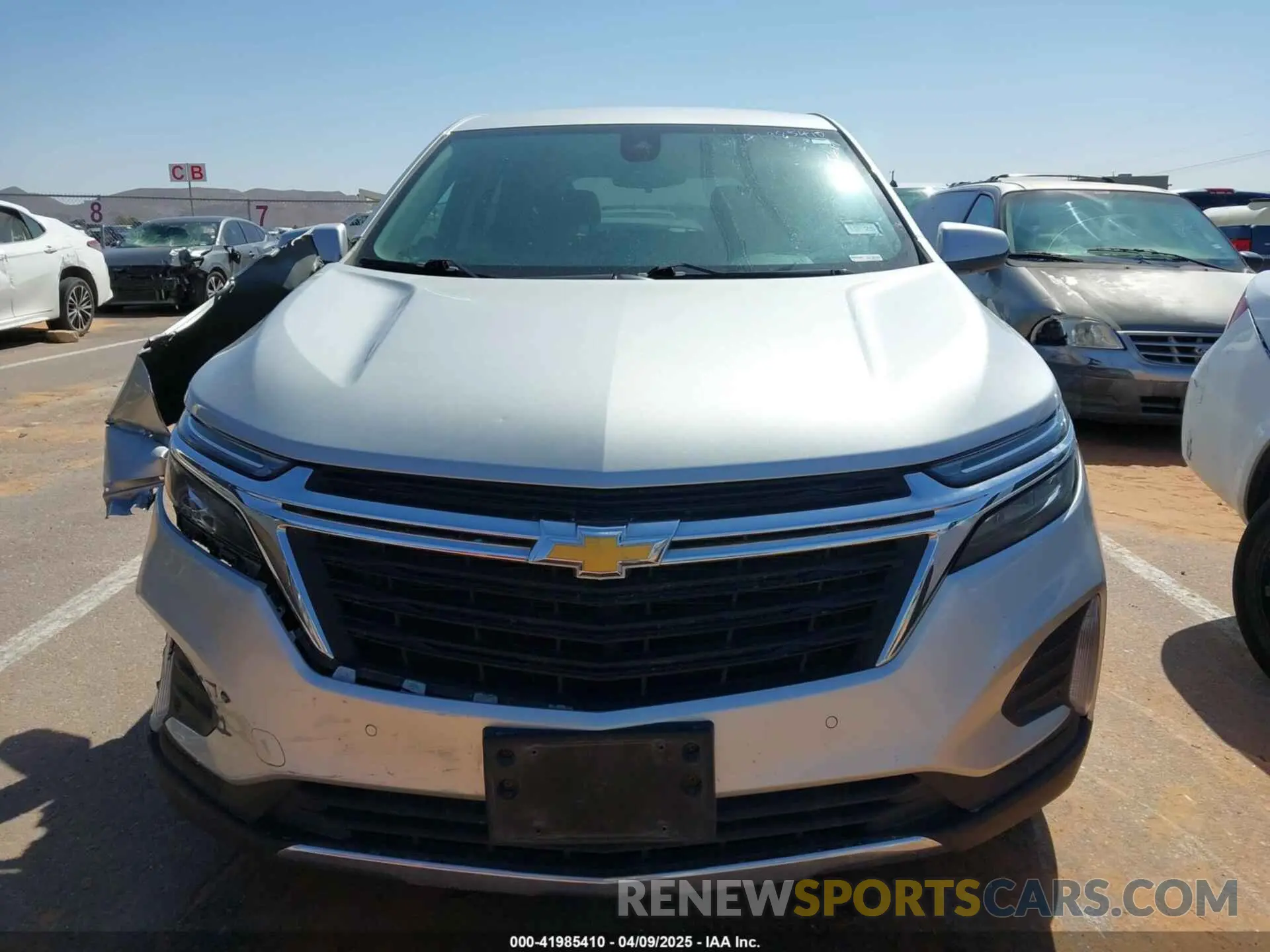 12 Photograph of a damaged car 2GNAXJEVXN6140301 CHEVROLET EQUINOX 2022