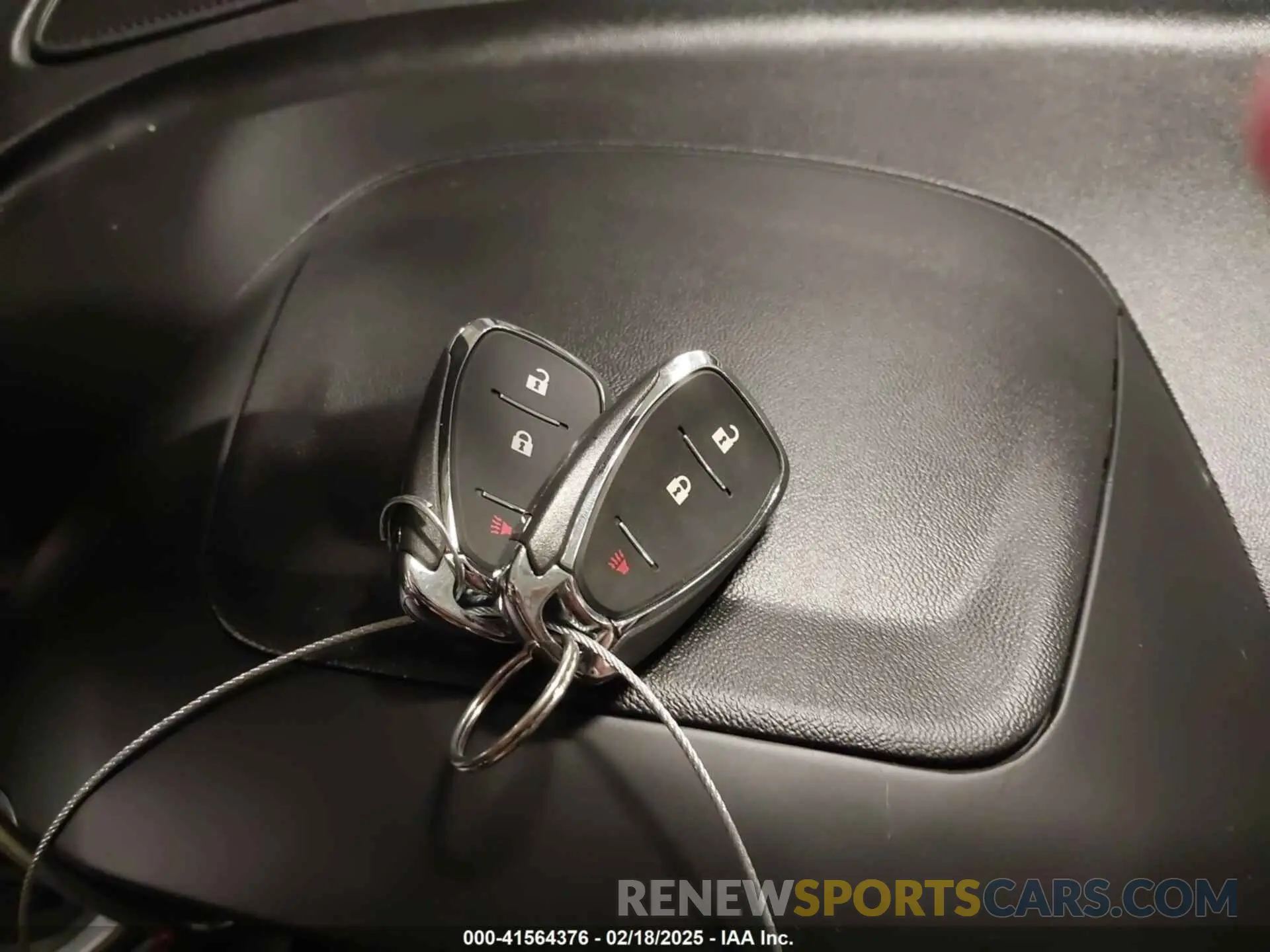 11 Photograph of a damaged car 2GNAXKEV1N6128723 CHEVROLET EQUINOX 2022