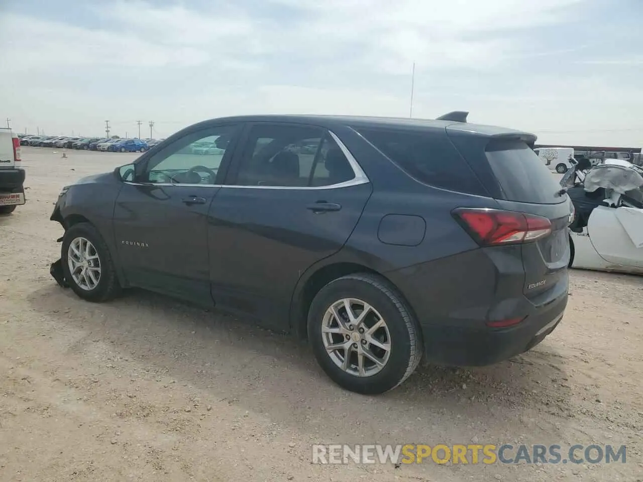 2 Photograph of a damaged car 2GNAXKEV5N6109723 CHEVROLET EQUINOX 2022