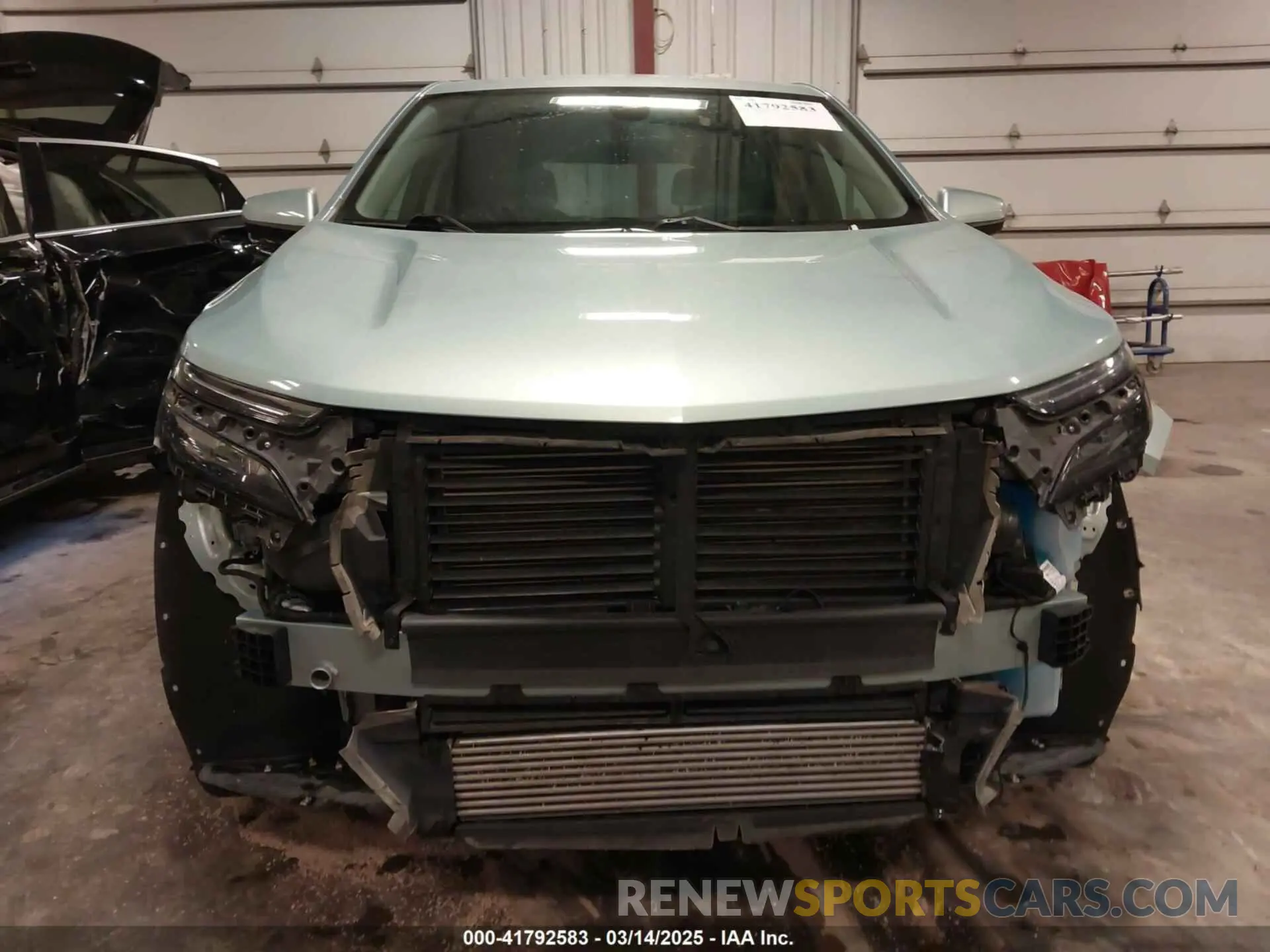 13 Photograph of a damaged car 2GNAXKEV6N6112484 CHEVROLET EQUINOX 2022