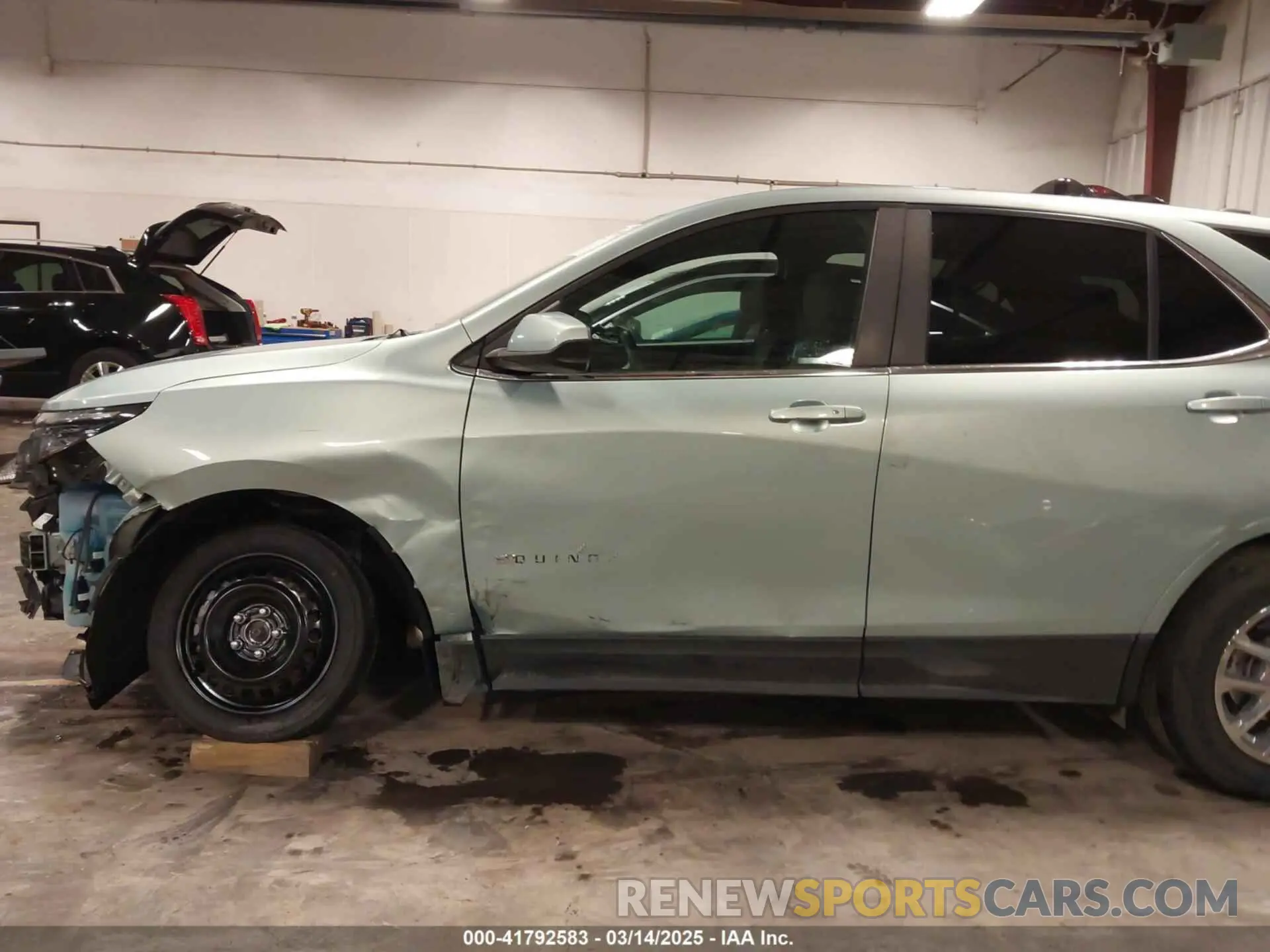 20 Photograph of a damaged car 2GNAXKEV6N6112484 CHEVROLET EQUINOX 2022