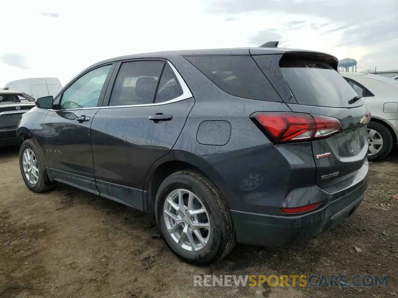 2 Photograph of a damaged car 2GNAXKEV7N6128967 CHEVROLET EQUINOX 2022