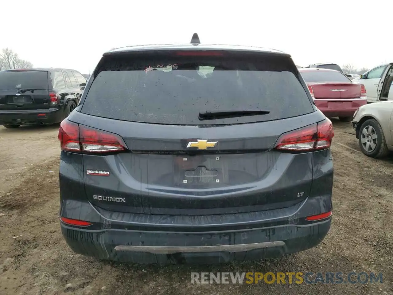 6 Photograph of a damaged car 2GNAXKEV7N6128967 CHEVROLET EQUINOX 2022