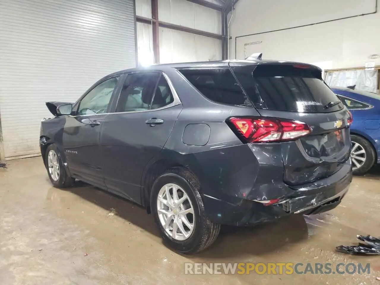 2 Photograph of a damaged car 2GNAXKEV7N6136194 CHEVROLET EQUINOX 2022