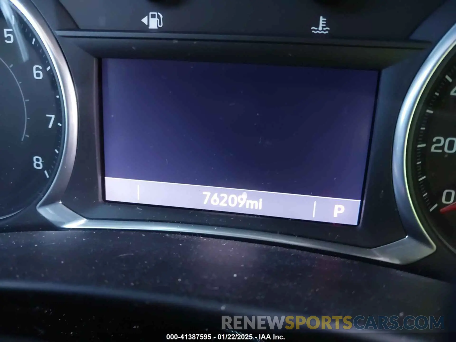 7 Photograph of a damaged car 2GNAXKEV9N6104136 CHEVROLET EQUINOX 2022