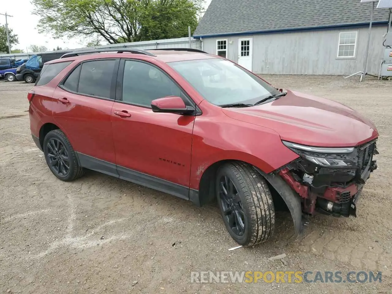 4 Photograph of a damaged car 2GNAXMEV1N6116129 CHEVROLET EQUINOX 2022