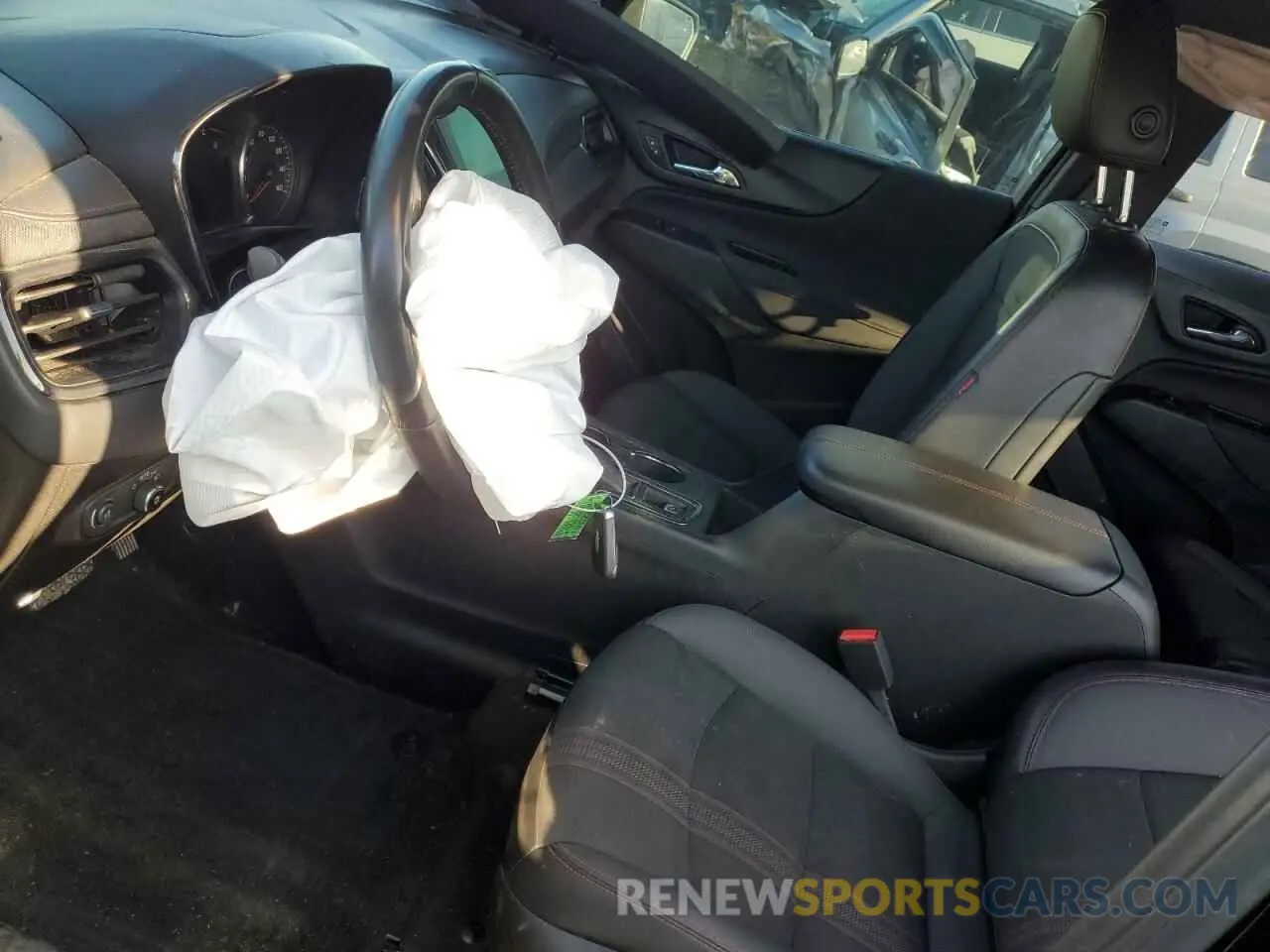 7 Photograph of a damaged car 2GNAXMEV2N6137412 CHEVROLET EQUINOX 2022