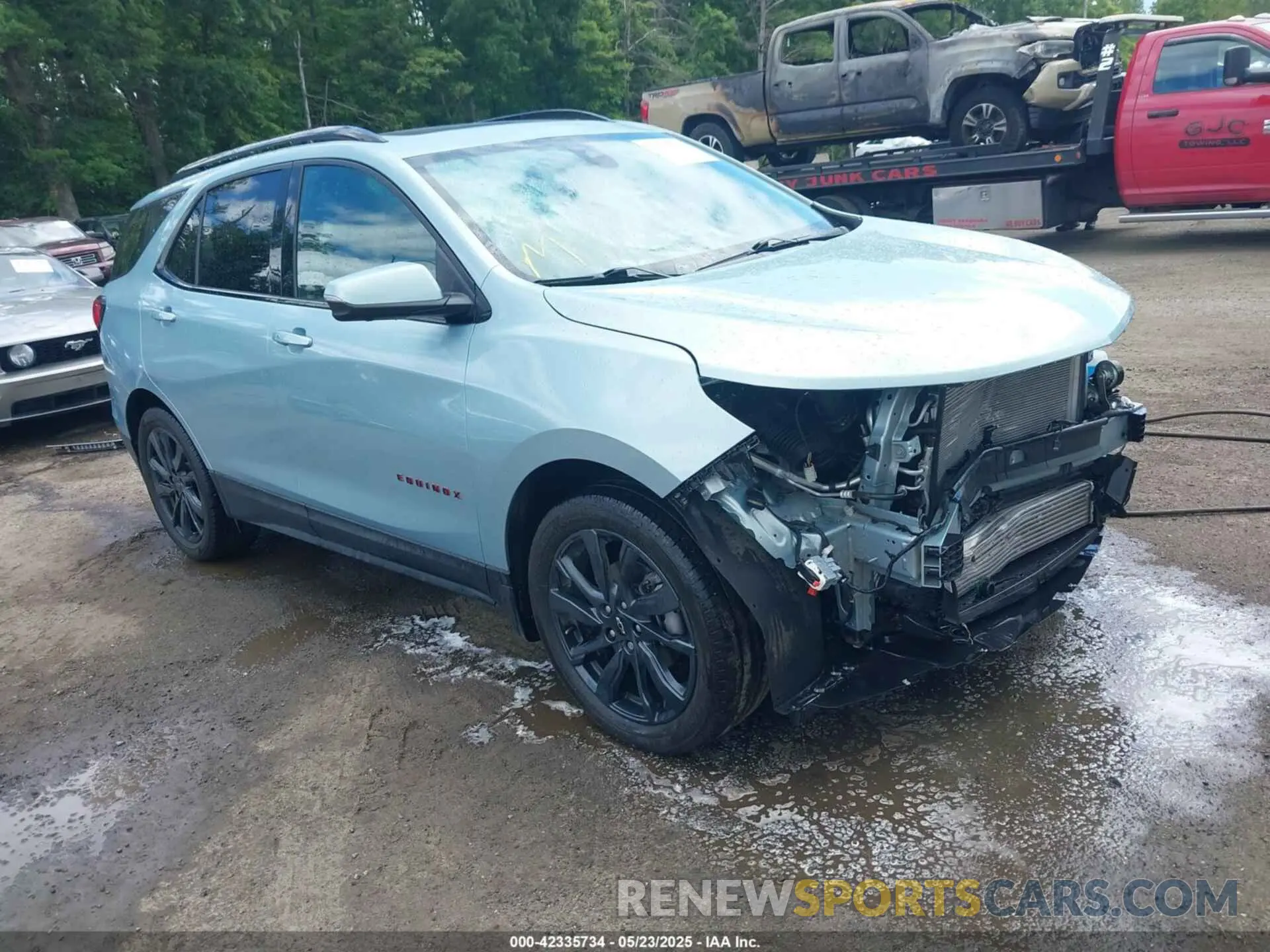 1 Photograph of a damaged car 2GNAXMEV5N6108213 CHEVROLET EQUINOX 2022