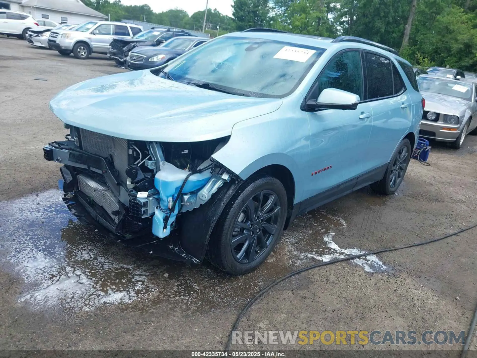 2 Photograph of a damaged car 2GNAXMEV5N6108213 CHEVROLET EQUINOX 2022