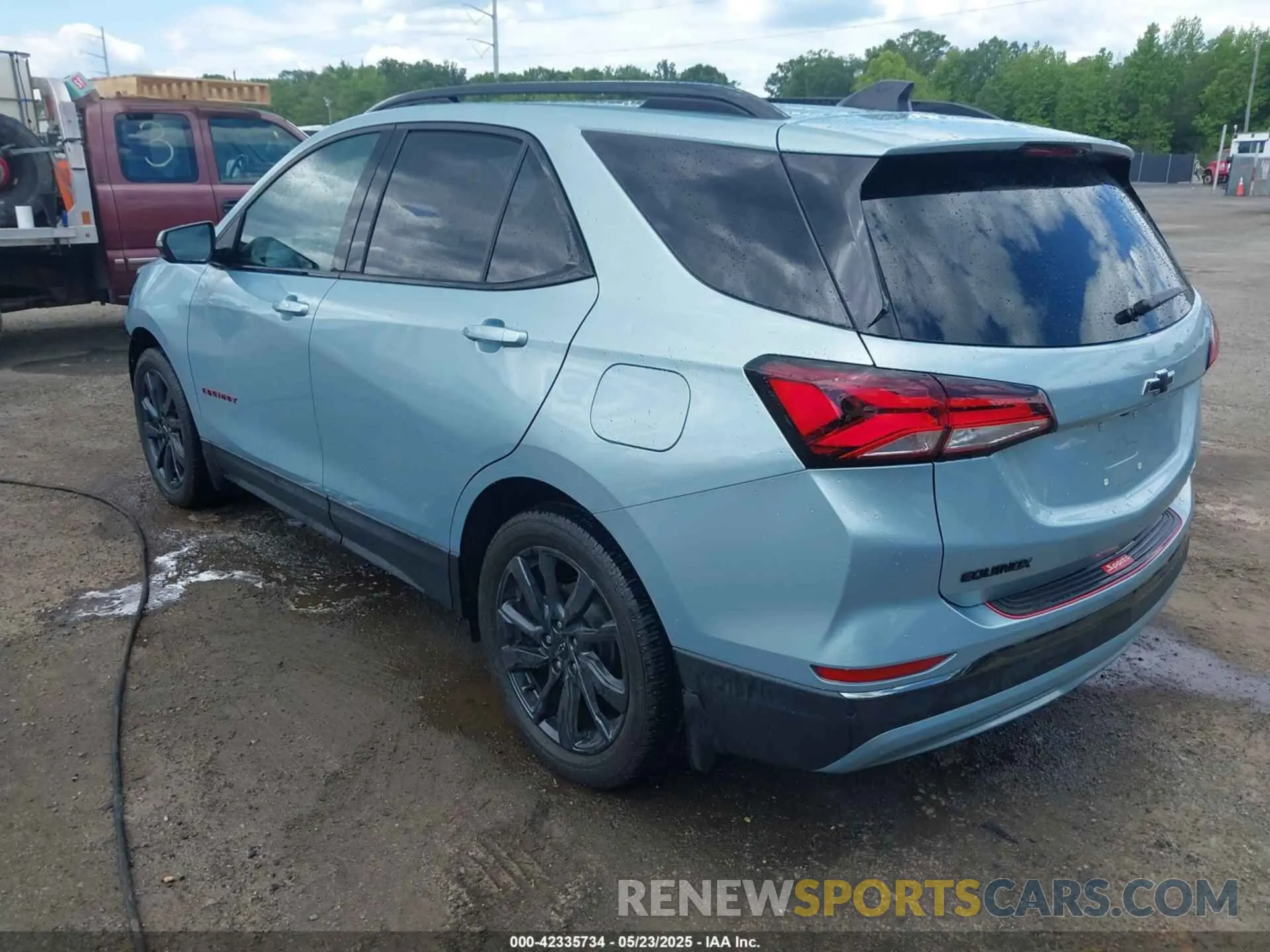 3 Photograph of a damaged car 2GNAXMEV5N6108213 CHEVROLET EQUINOX 2022