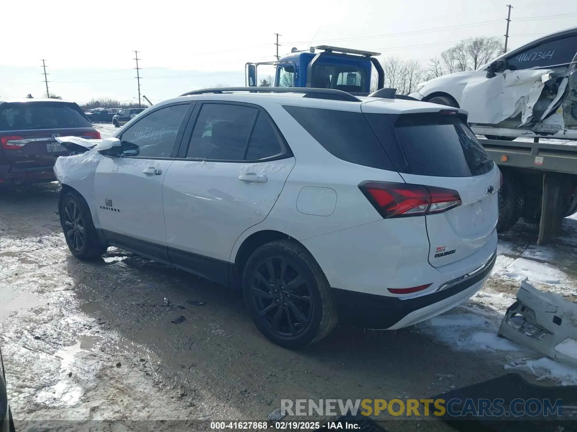 14 Photograph of a damaged car 2GNAXMEV5N6116974 CHEVROLET EQUINOX 2022