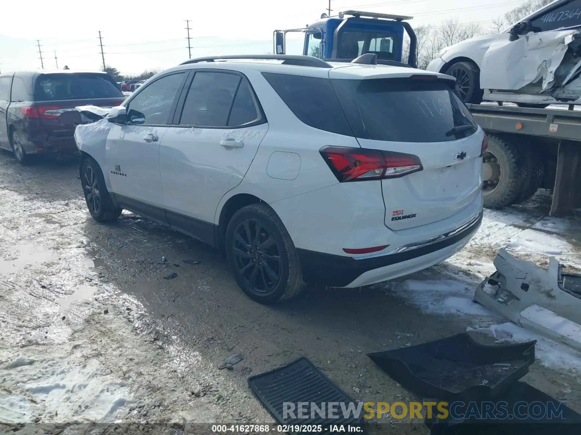 3 Photograph of a damaged car 2GNAXMEV5N6116974 CHEVROLET EQUINOX 2022