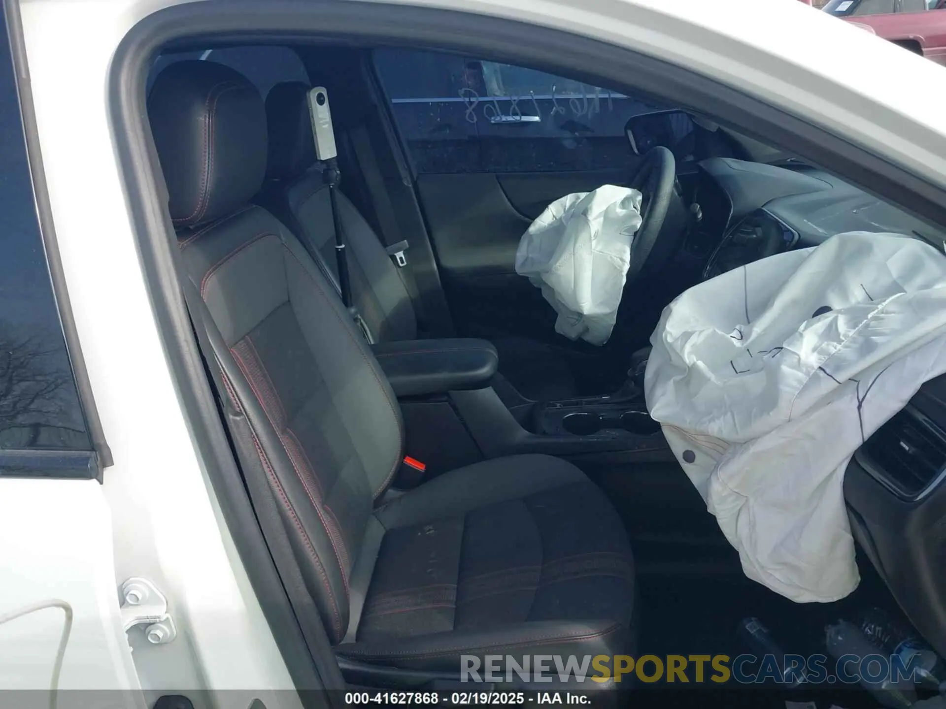 5 Photograph of a damaged car 2GNAXMEV5N6116974 CHEVROLET EQUINOX 2022