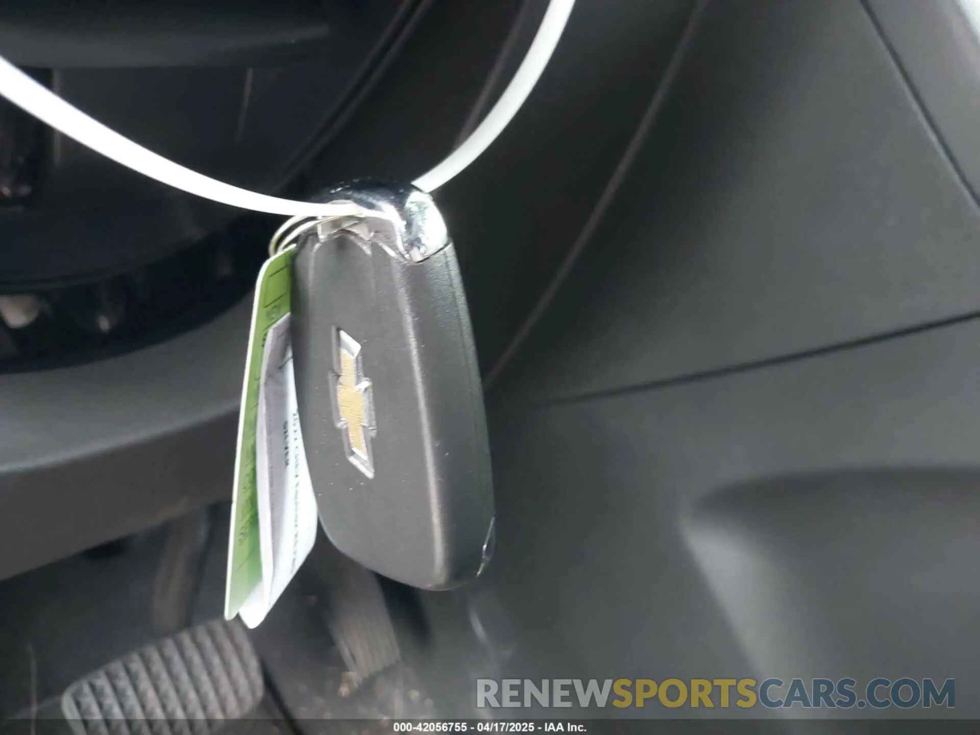 11 Photograph of a damaged car 2GNAXMEV5N6125352 CHEVROLET EQUINOX 2022