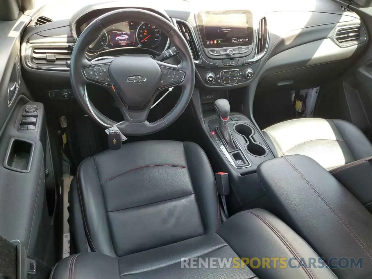 8 Photograph of a damaged car 2GNAXMEV8N6120775 CHEVROLET EQUINOX 2022