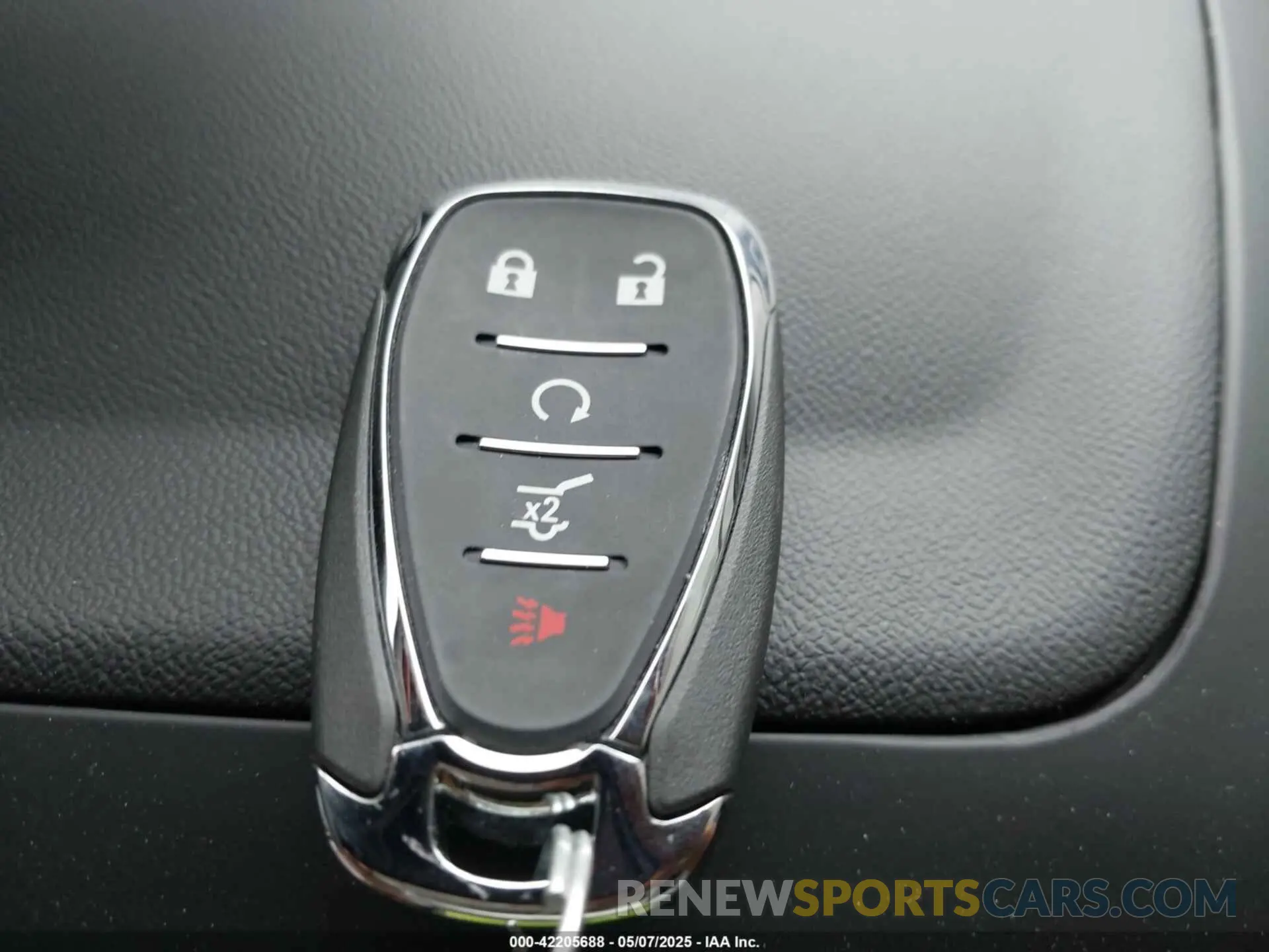 11 Photograph of a damaged car 2GNAXMEV8N6142338 CHEVROLET EQUINOX 2022