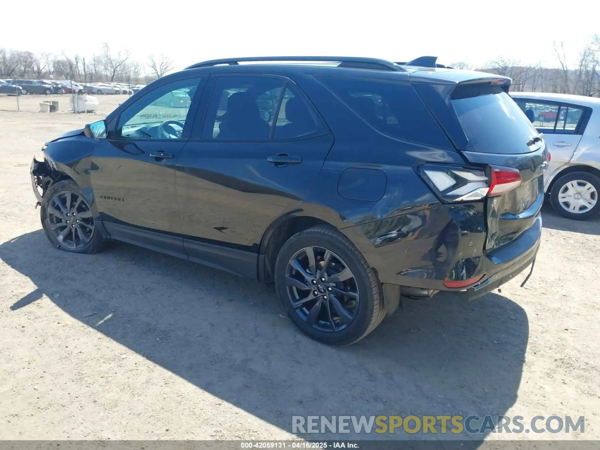 3 Photograph of a damaged car 2GNAXMEVXN6148187 CHEVROLET EQUINOX 2022