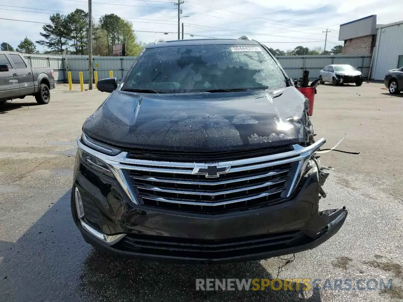 5 Photograph of a damaged car 2GNAXNEV0N6131923 CHEVROLET EQUINOX 2022