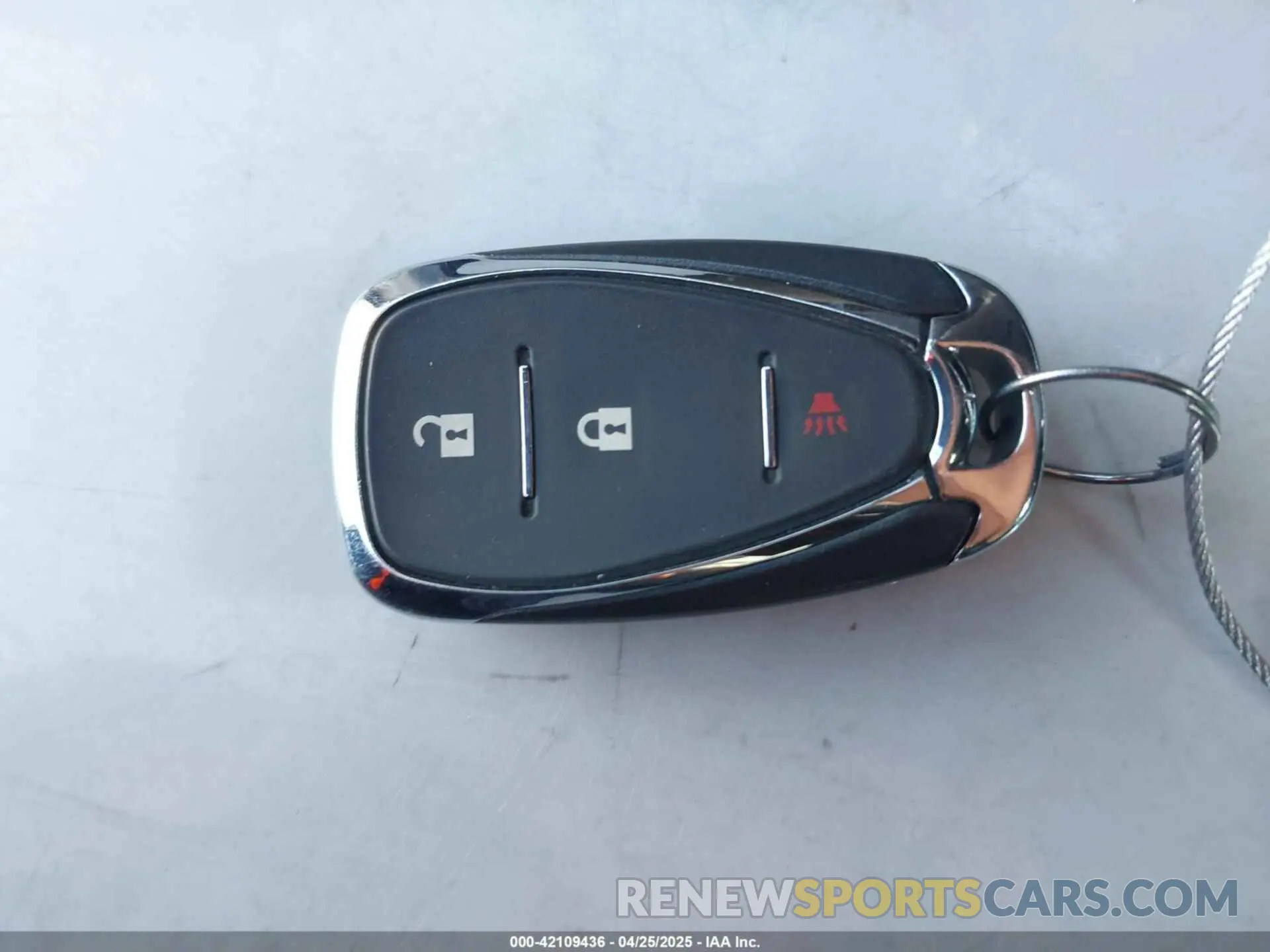 11 Photograph of a damaged car 2GNAXSEV0N6115686 CHEVROLET EQUINOX 2022