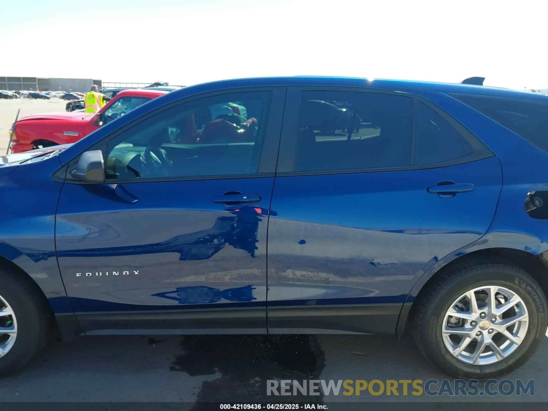 15 Photograph of a damaged car 2GNAXSEV0N6115686 CHEVROLET EQUINOX 2022