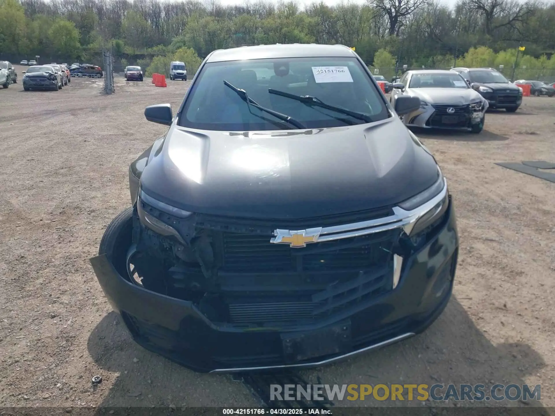 13 Photograph of a damaged car 2GNAXSEV9N6120174 CHEVROLET EQUINOX 2022