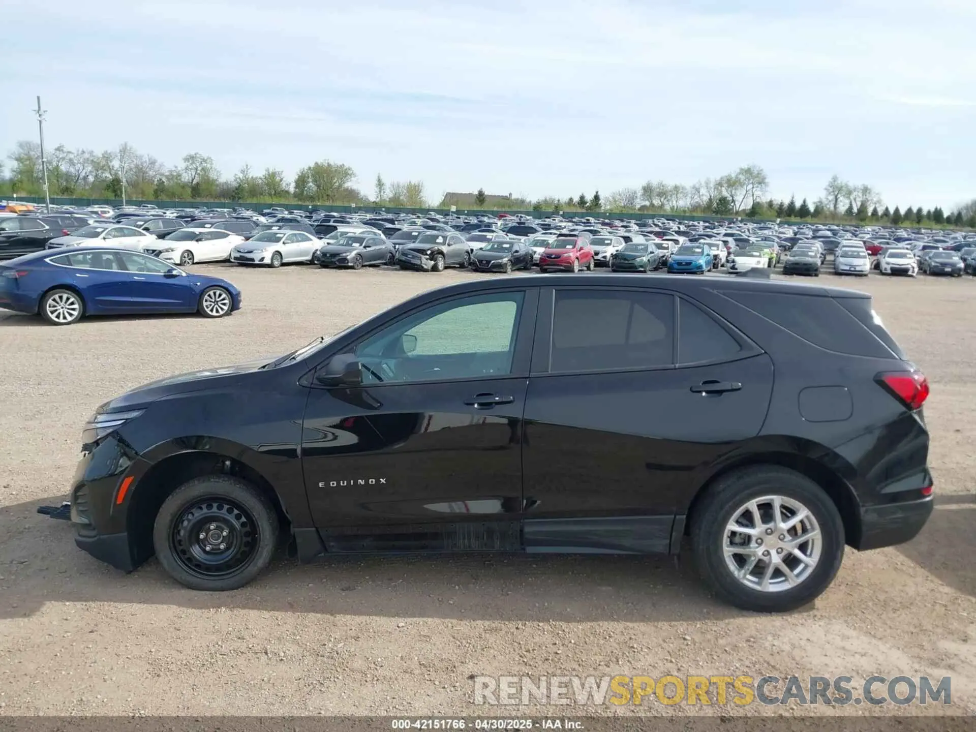 15 Photograph of a damaged car 2GNAXSEV9N6120174 CHEVROLET EQUINOX 2022