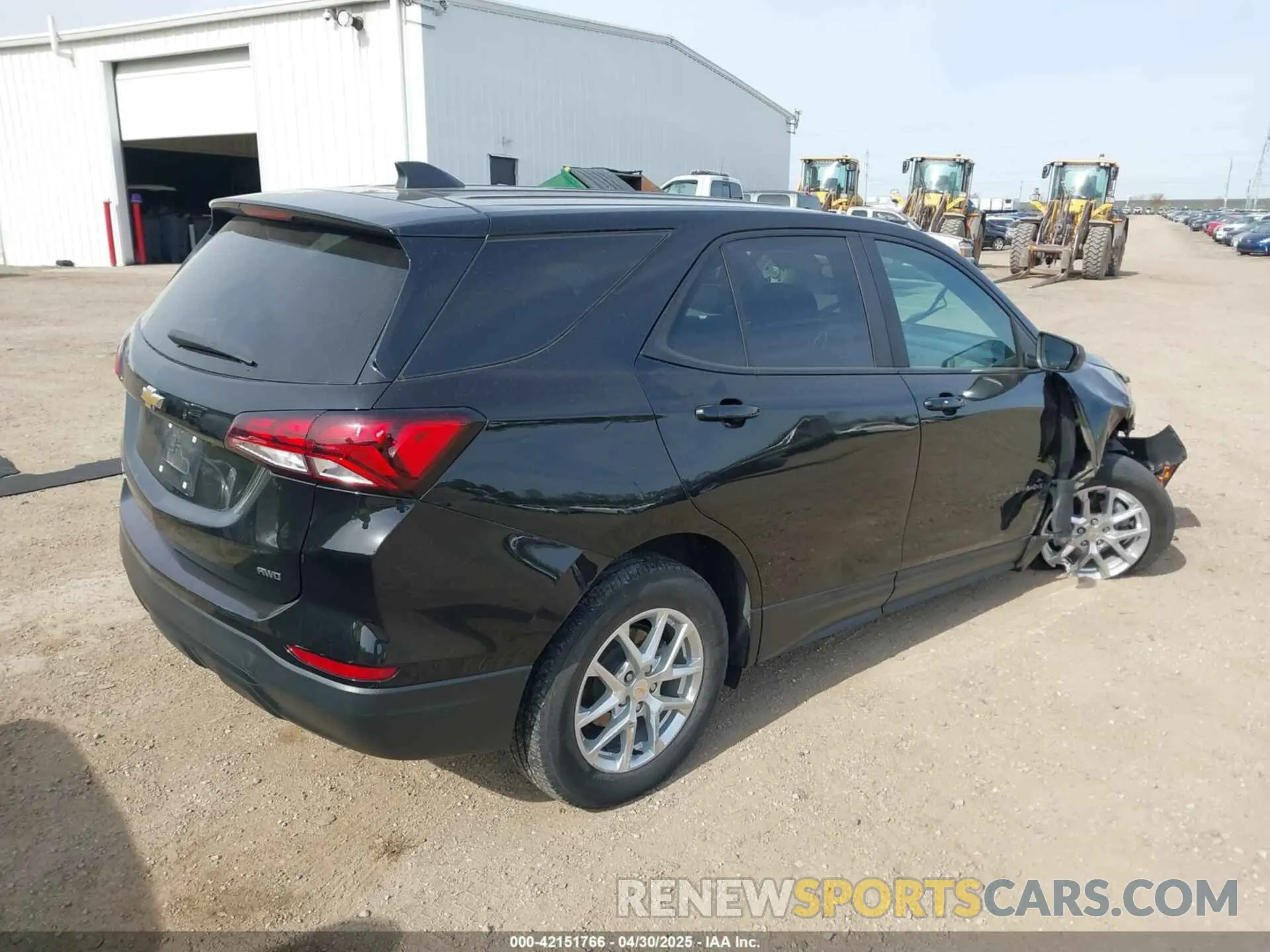 4 Photograph of a damaged car 2GNAXSEV9N6120174 CHEVROLET EQUINOX 2022