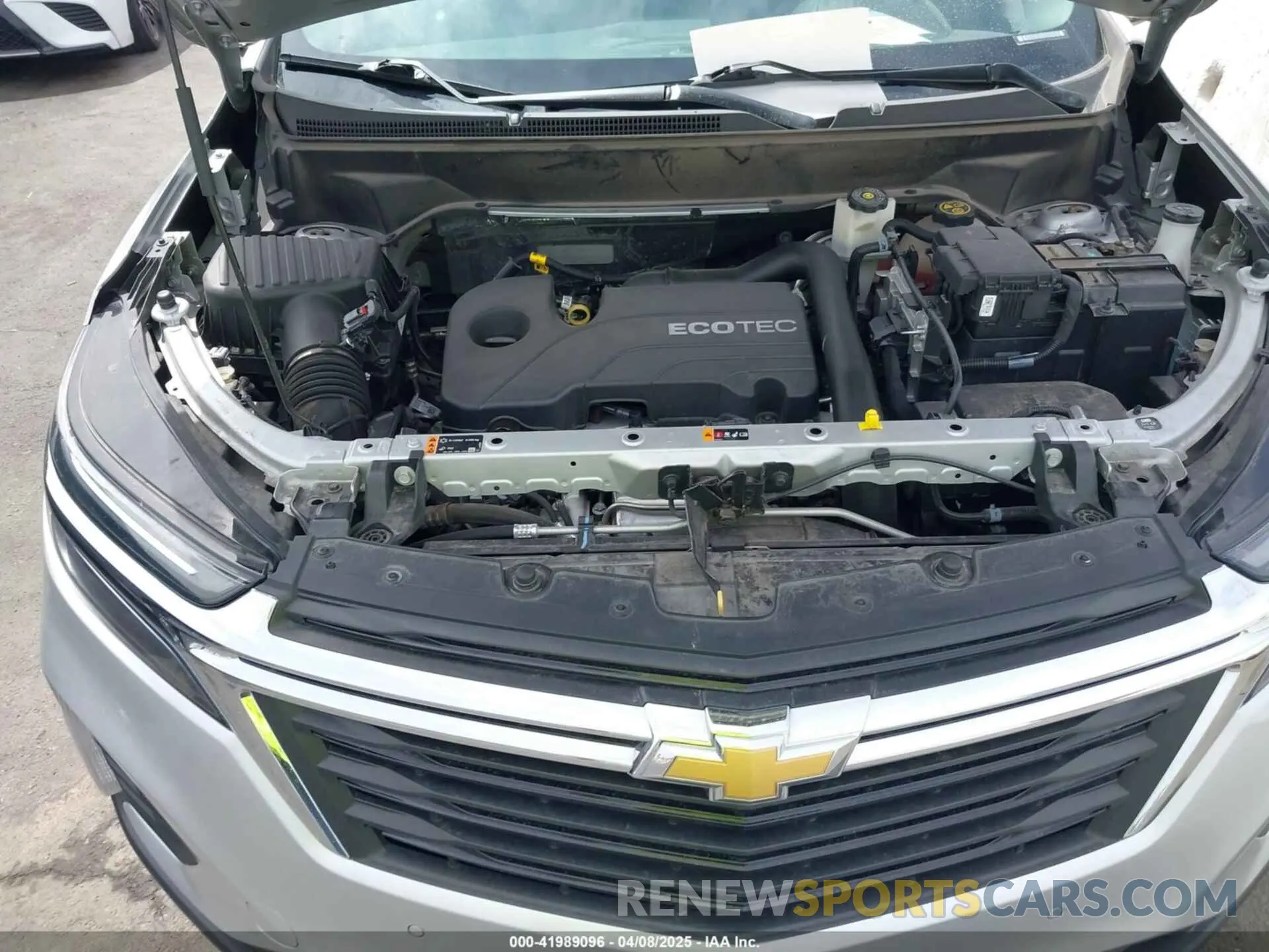 10 Photograph of a damaged car 2GNAXTEV0N6134115 CHEVROLET EQUINOX 2022