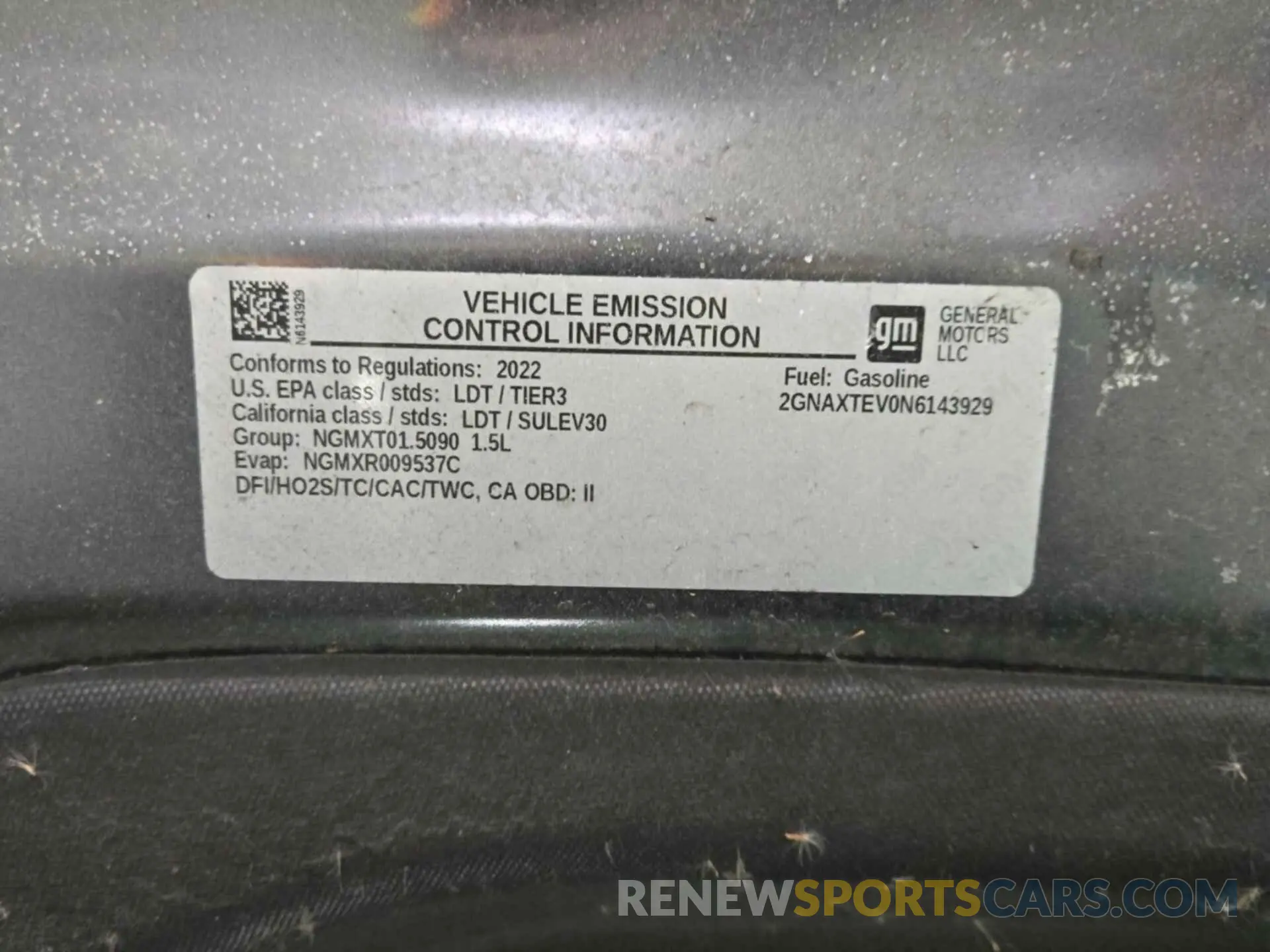 18 Photograph of a damaged car 2GNAXTEV0N6143929 CHEVROLET EQUINOX 2022