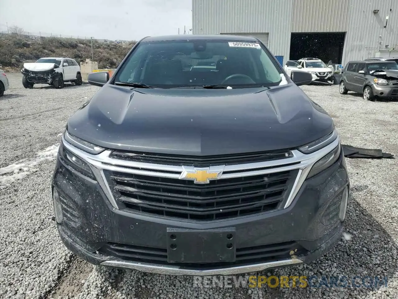 5 Photograph of a damaged car 2GNAXTEV1N6140280 CHEVROLET EQUINOX 2022