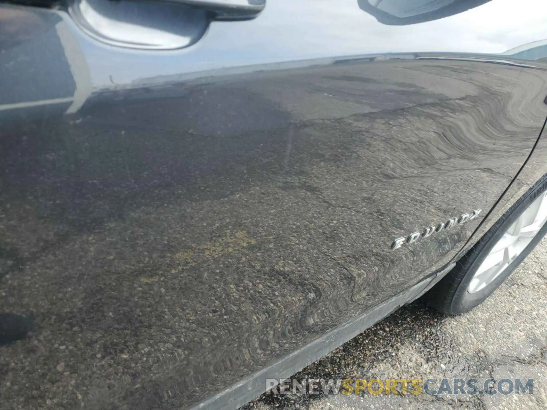 11 Photograph of a damaged car 2GNAXTEV3N6108642 CHEVROLET EQUINOX 2022