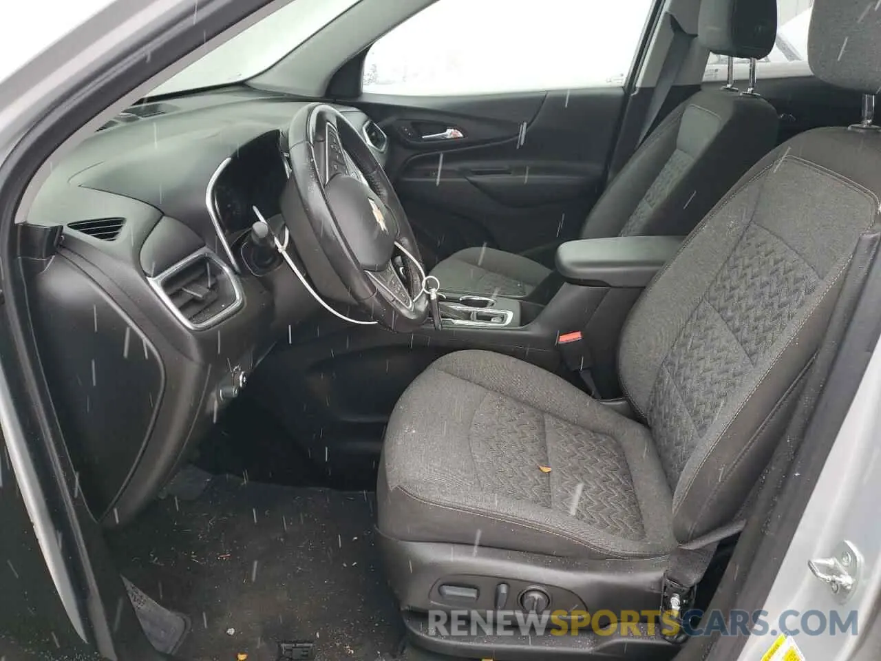 7 Photograph of a damaged car 2GNAXTEV5N6140699 CHEVROLET EQUINOX 2022