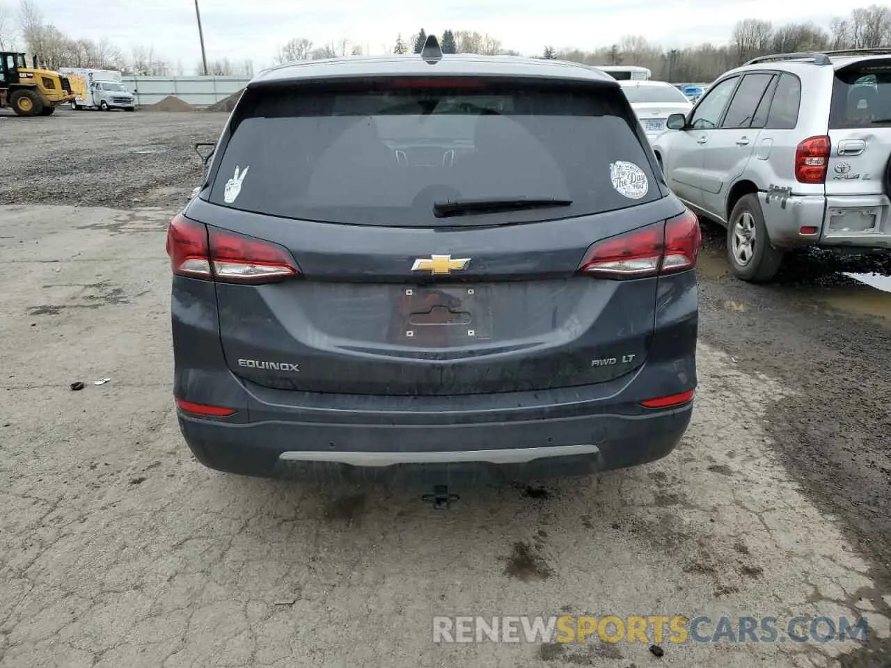 6 Photograph of a damaged car 2GNAXTEV5N6146437 CHEVROLET EQUINOX 2022