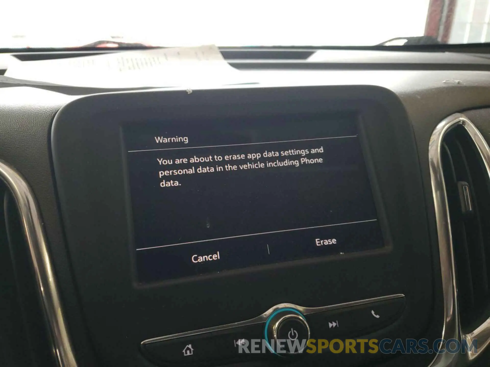 14 Photograph of a damaged car 2GNAXTEV7N6119840 CHEVROLET EQUINOX 2022