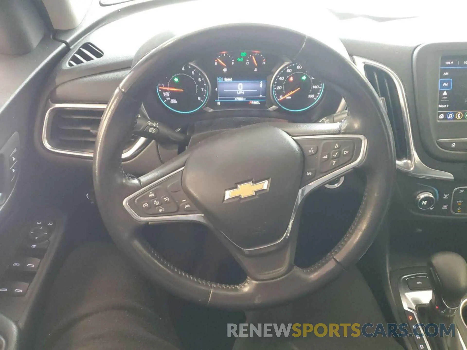 19 Photograph of a damaged car 2GNAXTEV7N6119840 CHEVROLET EQUINOX 2022