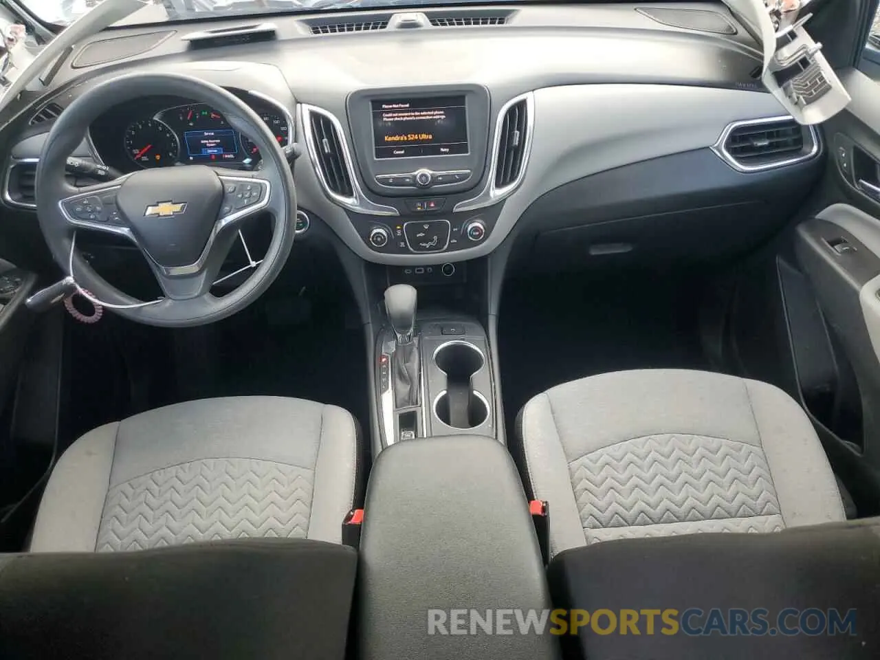 8 Photograph of a damaged car 2GNAXTEV9N6107317 CHEVROLET EQUINOX 2022