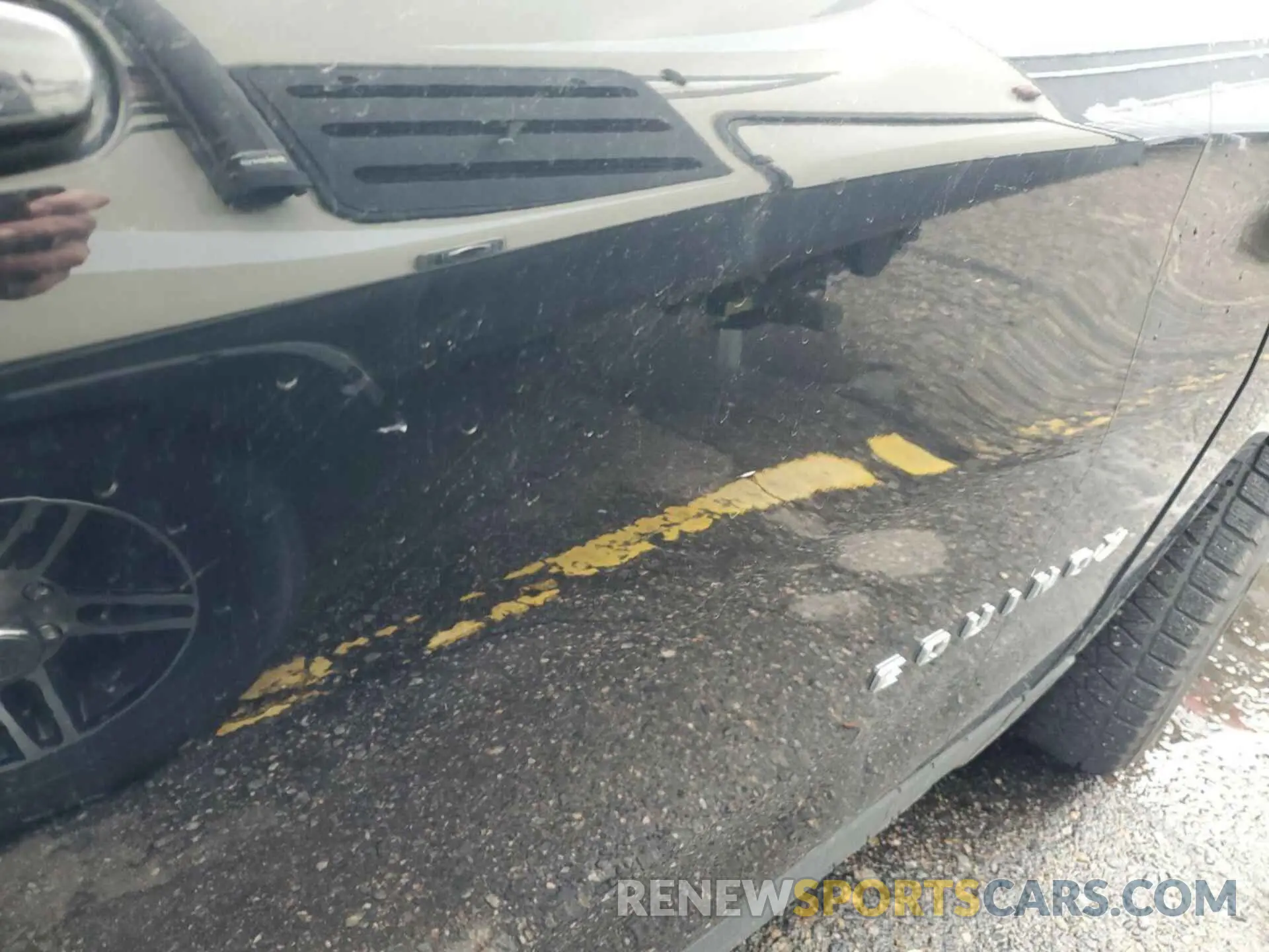5 Photograph of a damaged car 2GNAXTEV9N6108516 CHEVROLET EQUINOX 2022