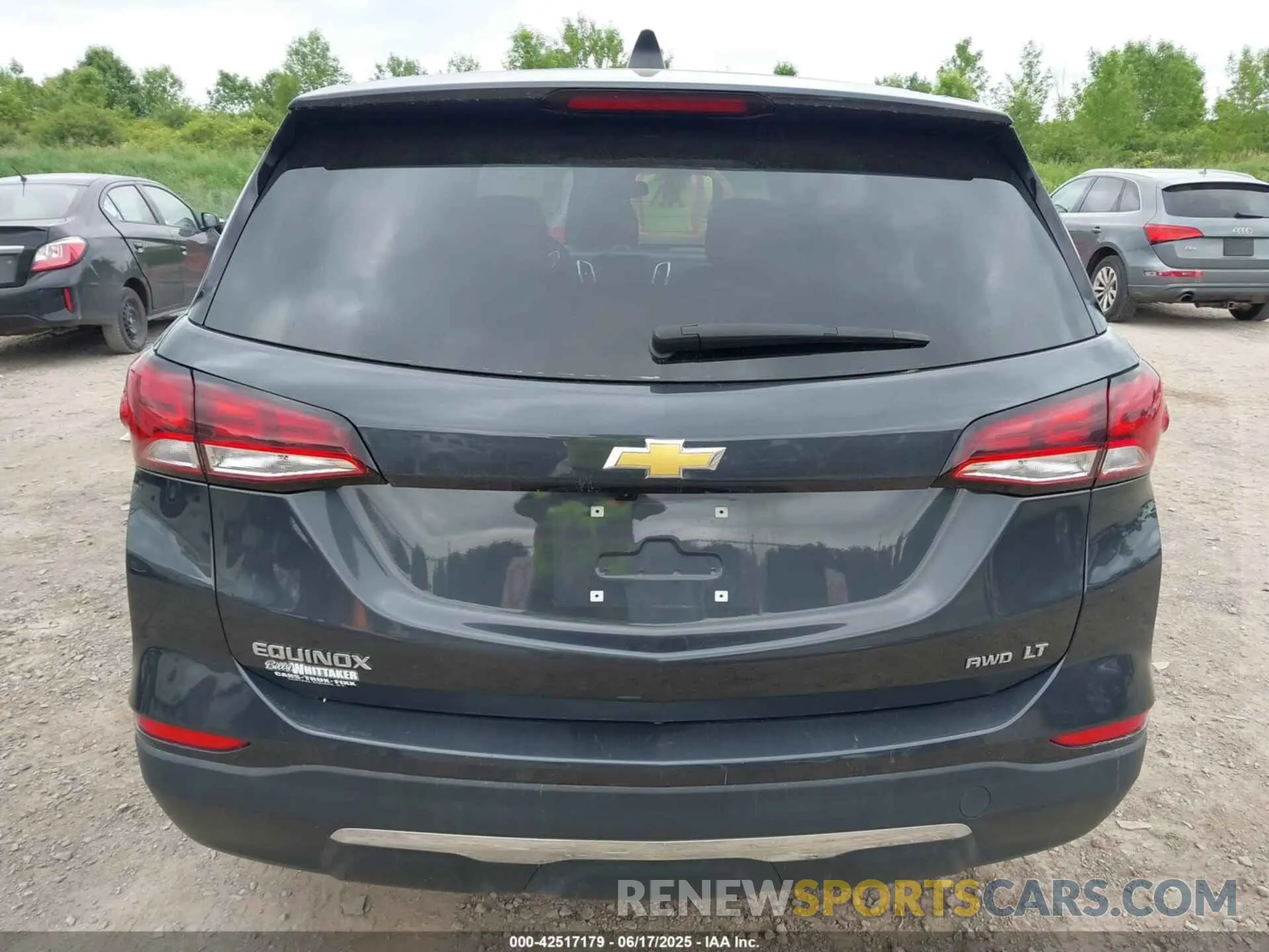 16 Photograph of a damaged car 2GNAXUEV1N6139930 CHEVROLET EQUINOX 2022