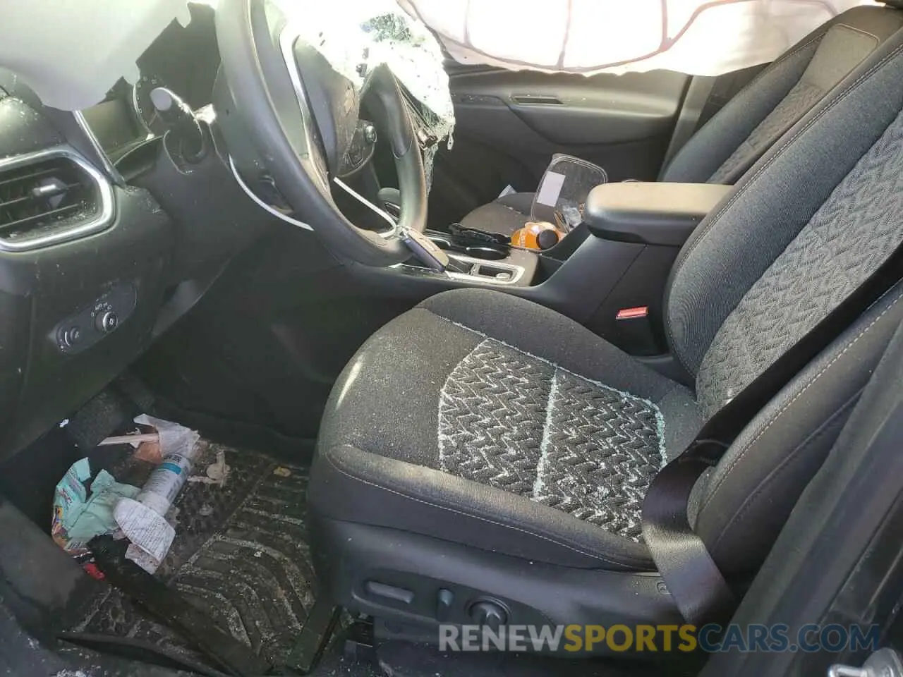 7 Photograph of a damaged car 2GNAXUEV4N6140117 CHEVROLET EQUINOX 2022