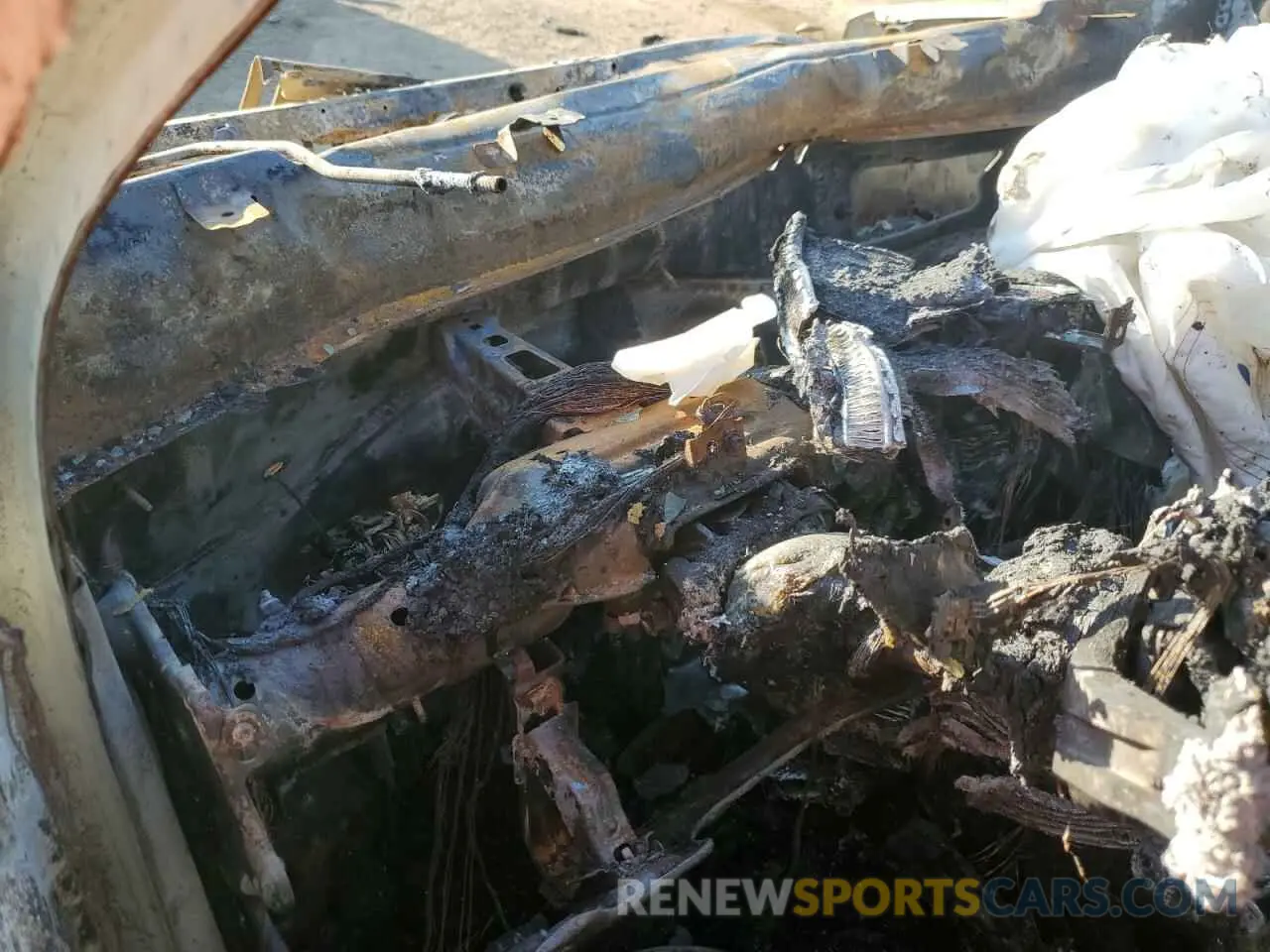 9 Photograph of a damaged car 2GNAXUEV5N6118420 CHEVROLET EQUINOX 2022