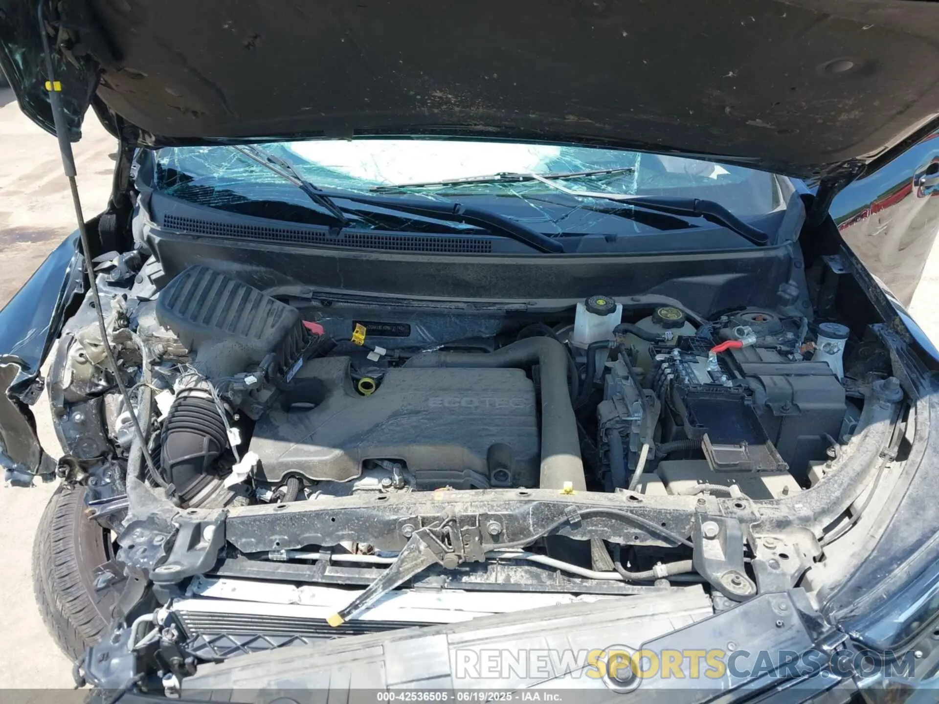 10 Photograph of a damaged car 2GNAXWEV0N6121740 CHEVROLET EQUINOX 2022