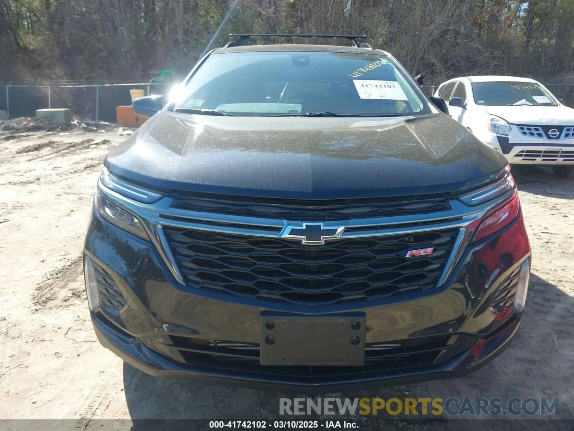 13 Photograph of a damaged car 2GNAXWEV0N6129109 CHEVROLET EQUINOX 2022