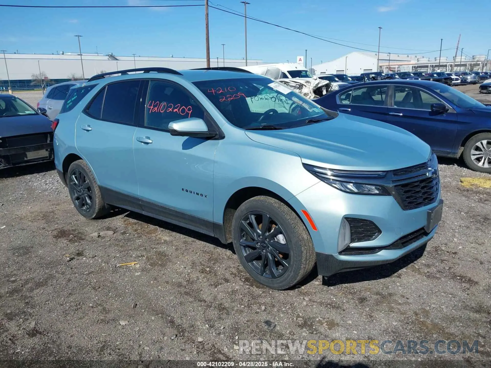 1 Photograph of a damaged car 2GNAXWEV0N6129532 CHEVROLET EQUINOX 2022