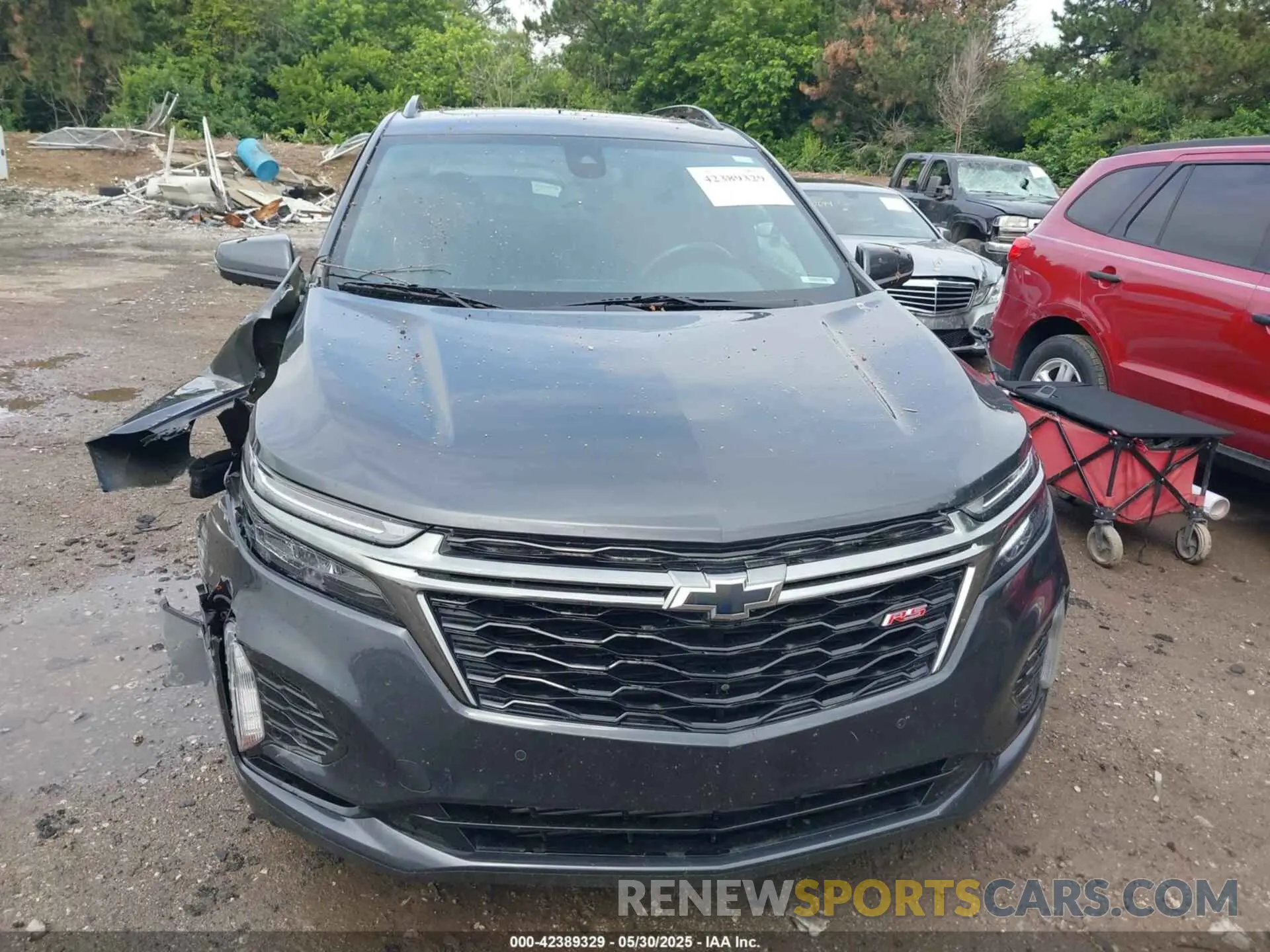 12 Photograph of a damaged car 2GNAXWEV2N6150639 CHEVROLET EQUINOX 2022
