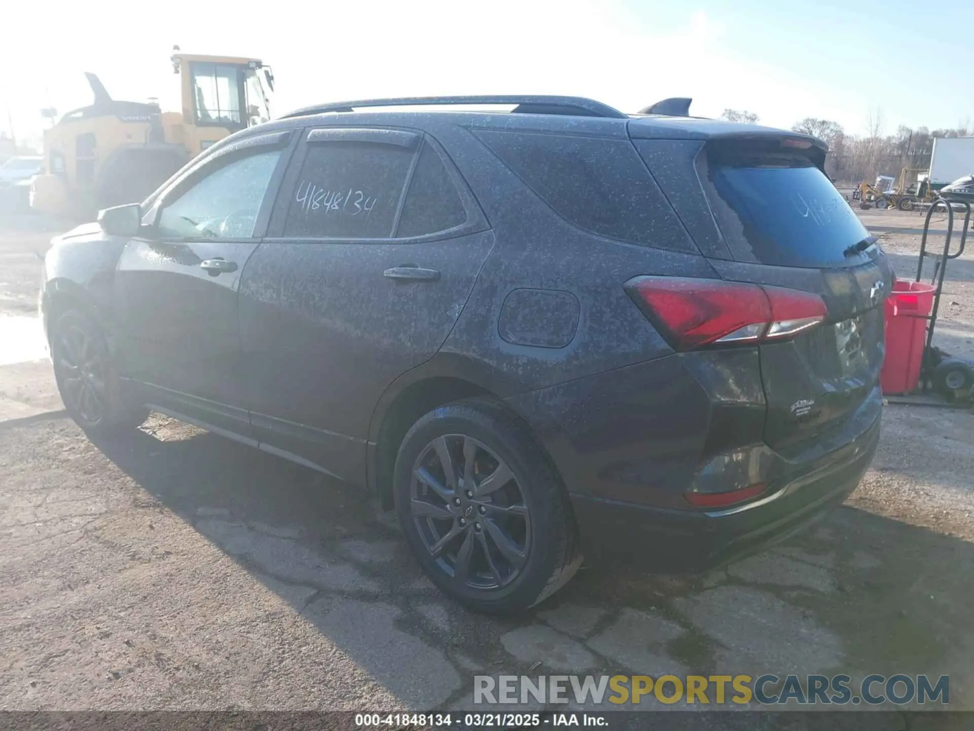 3 Photograph of a damaged car 2GNAXWEV2N6153203 CHEVROLET EQUINOX 2022