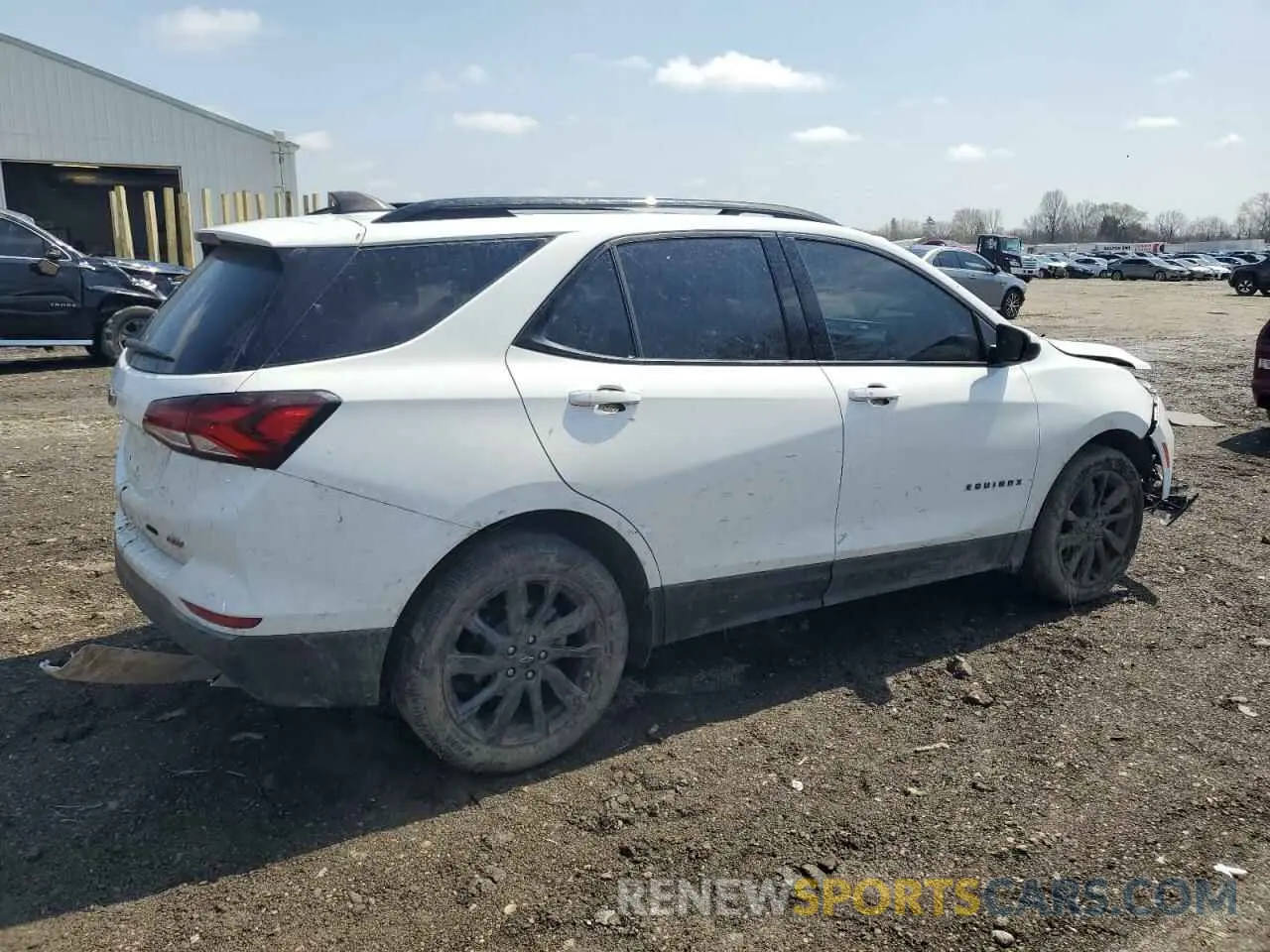 3 Photograph of a damaged car 2GNAXWEV5N6133673 CHEVROLET EQUINOX 2022