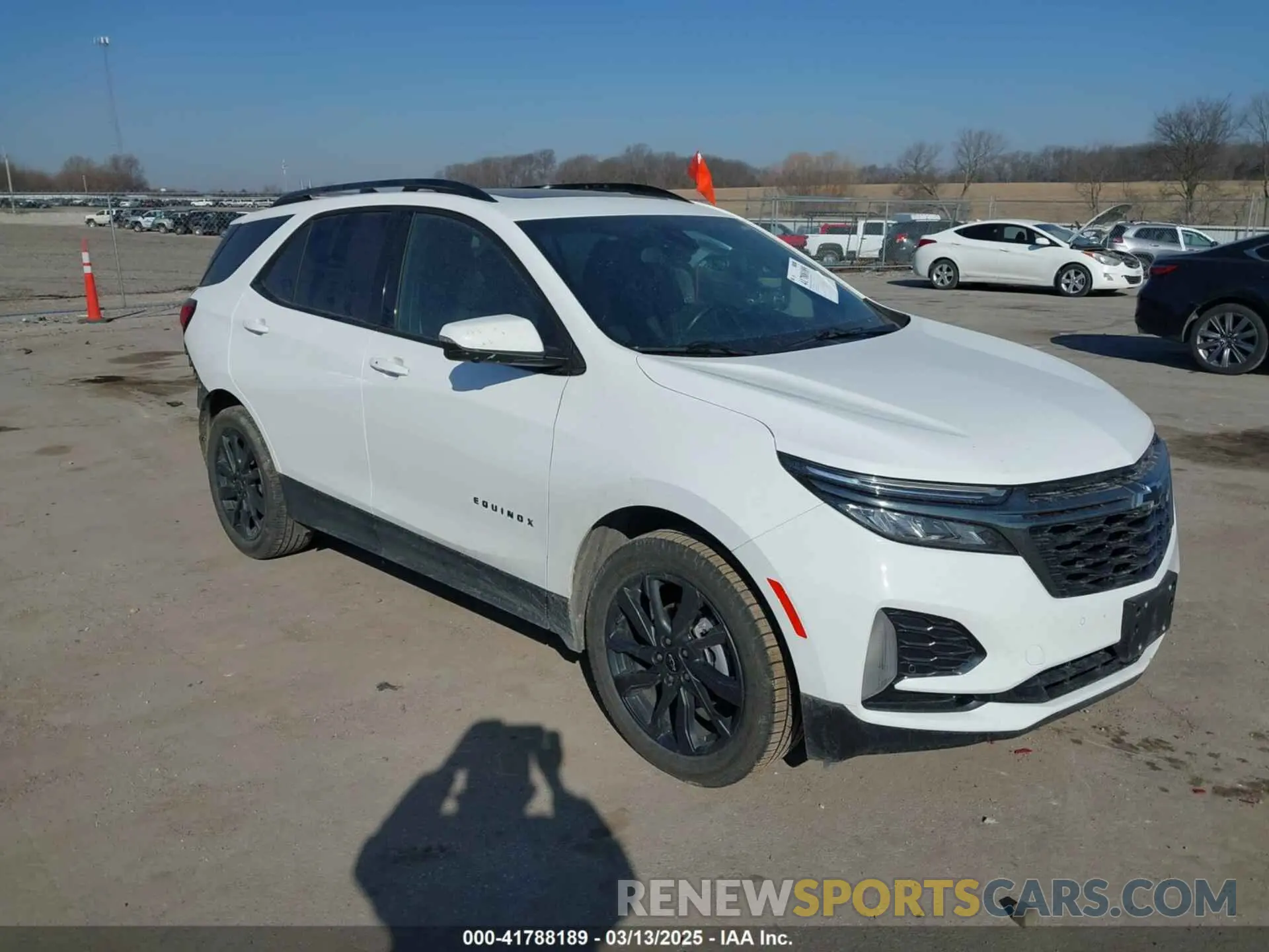 1 Photograph of a damaged car 2GNAXWEV9N6120490 CHEVROLET EQUINOX 2022